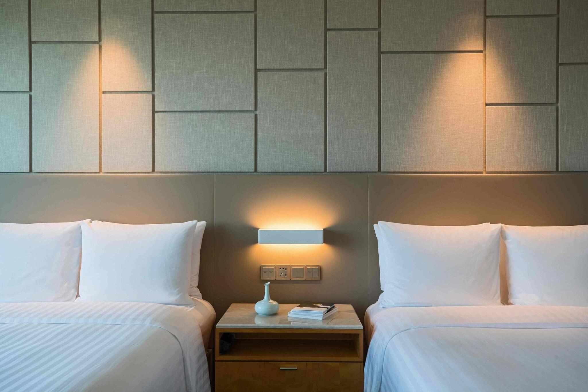 Quadruple Club City View