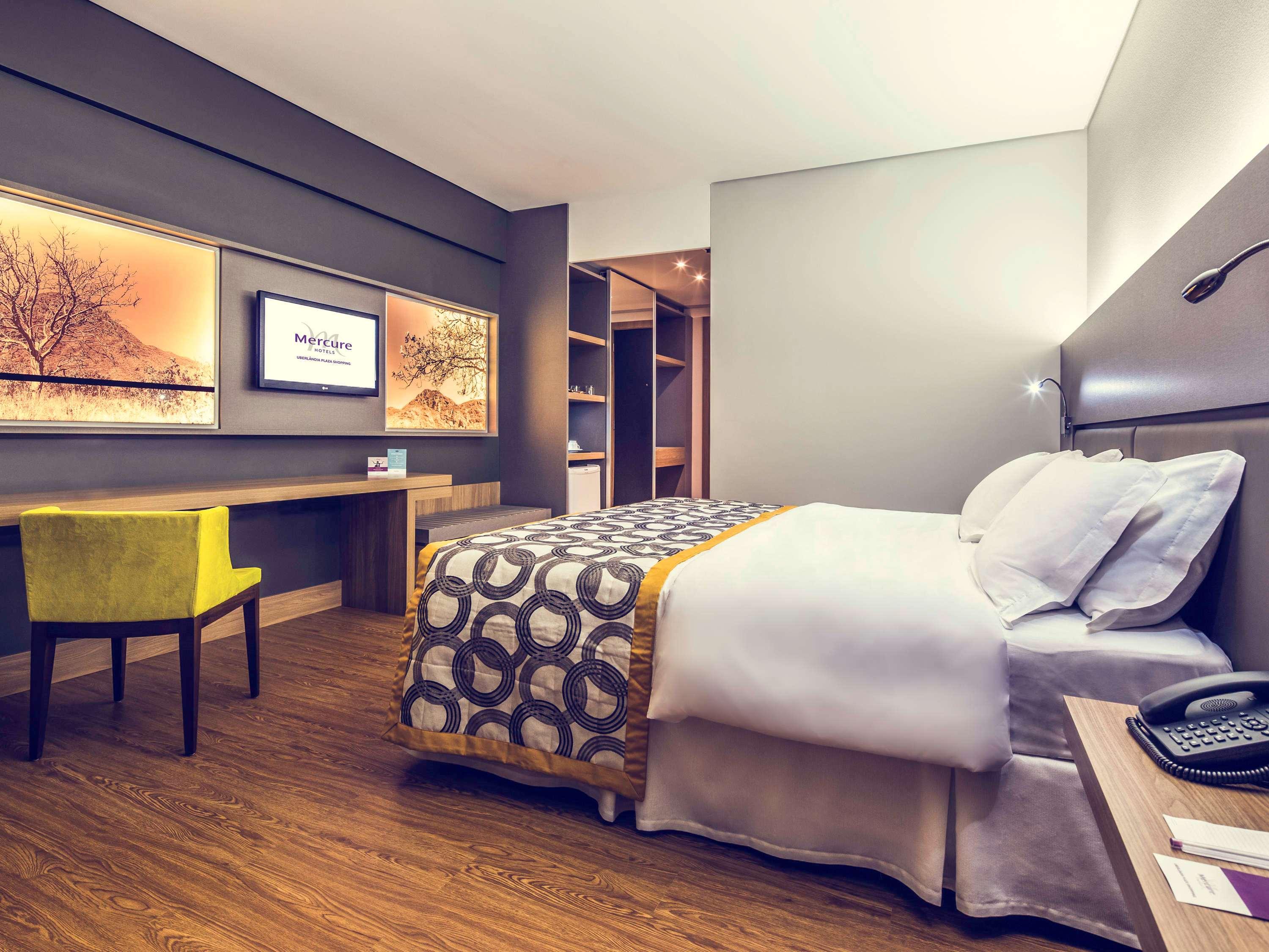 Apartment King Size Bed