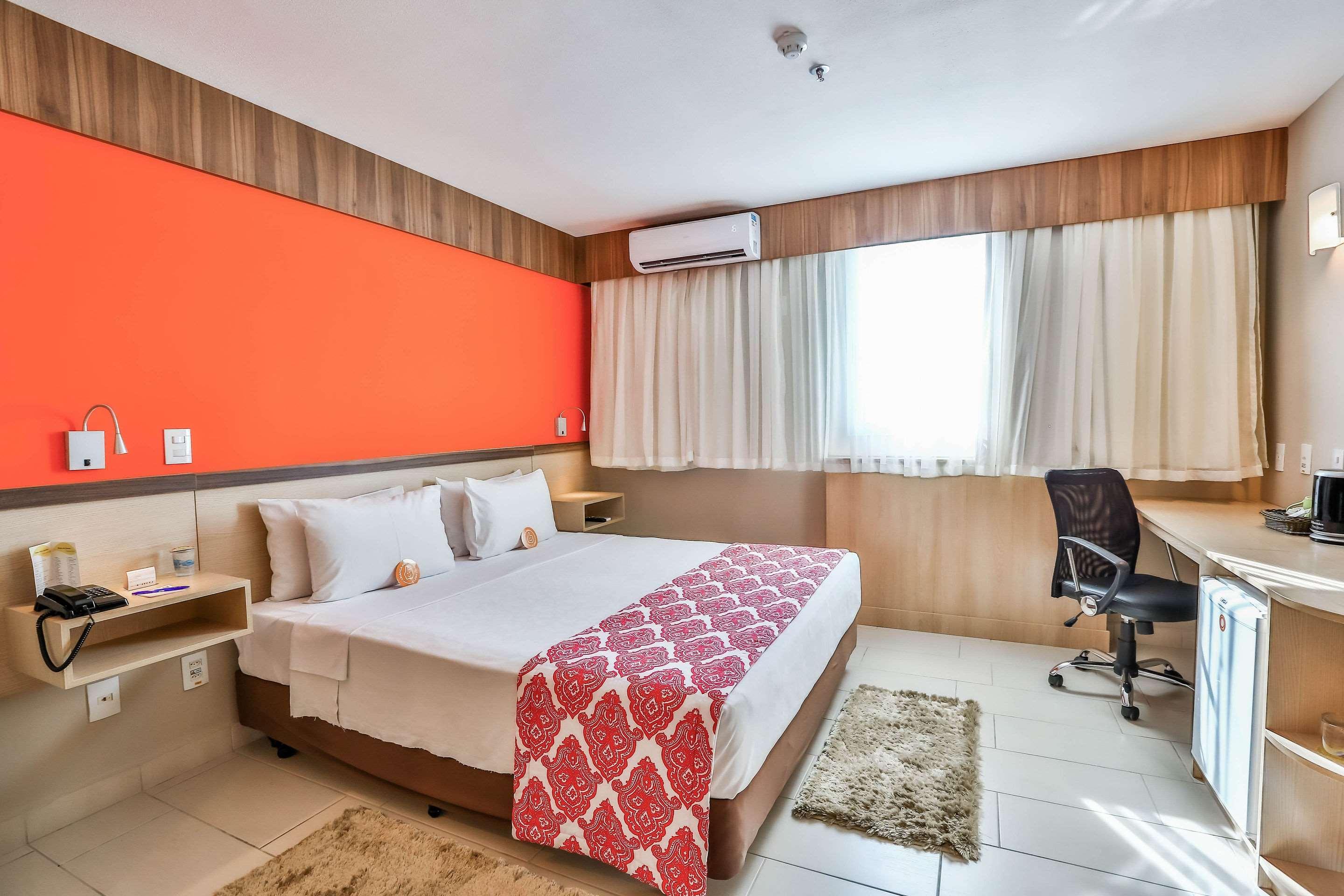 Double Queen Bed Non Smoking