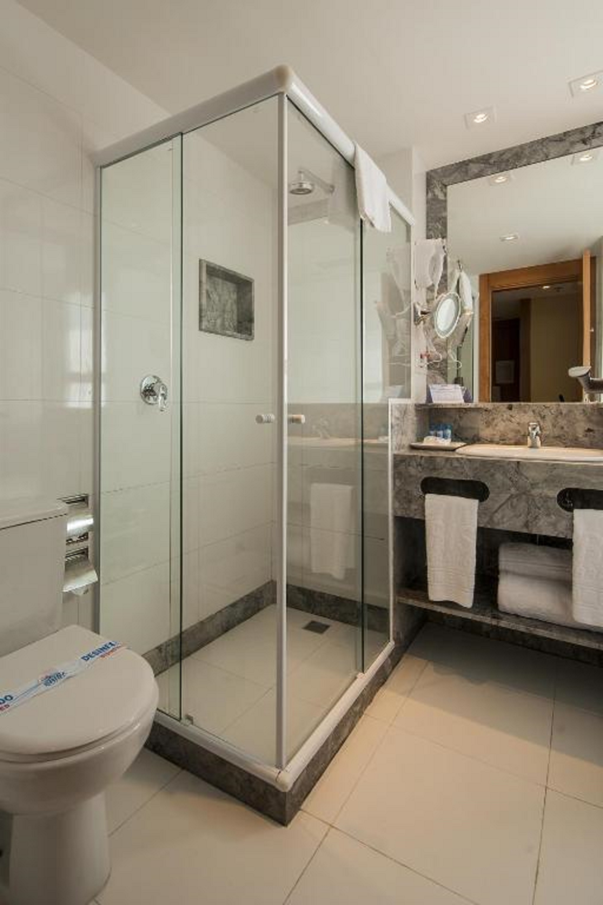 Double Ocean Front with Balcony