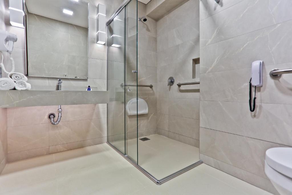 Quadruple Deluxe Two Beds