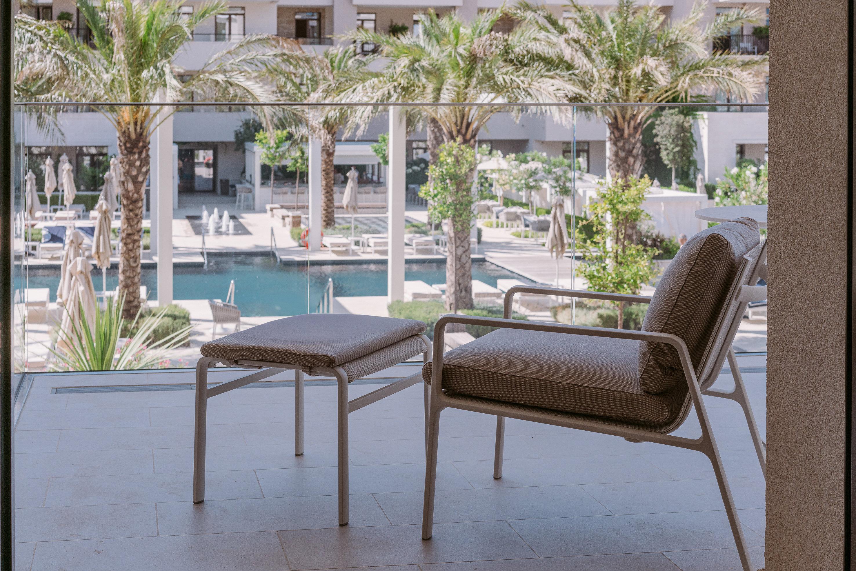 Double Classic Pool View