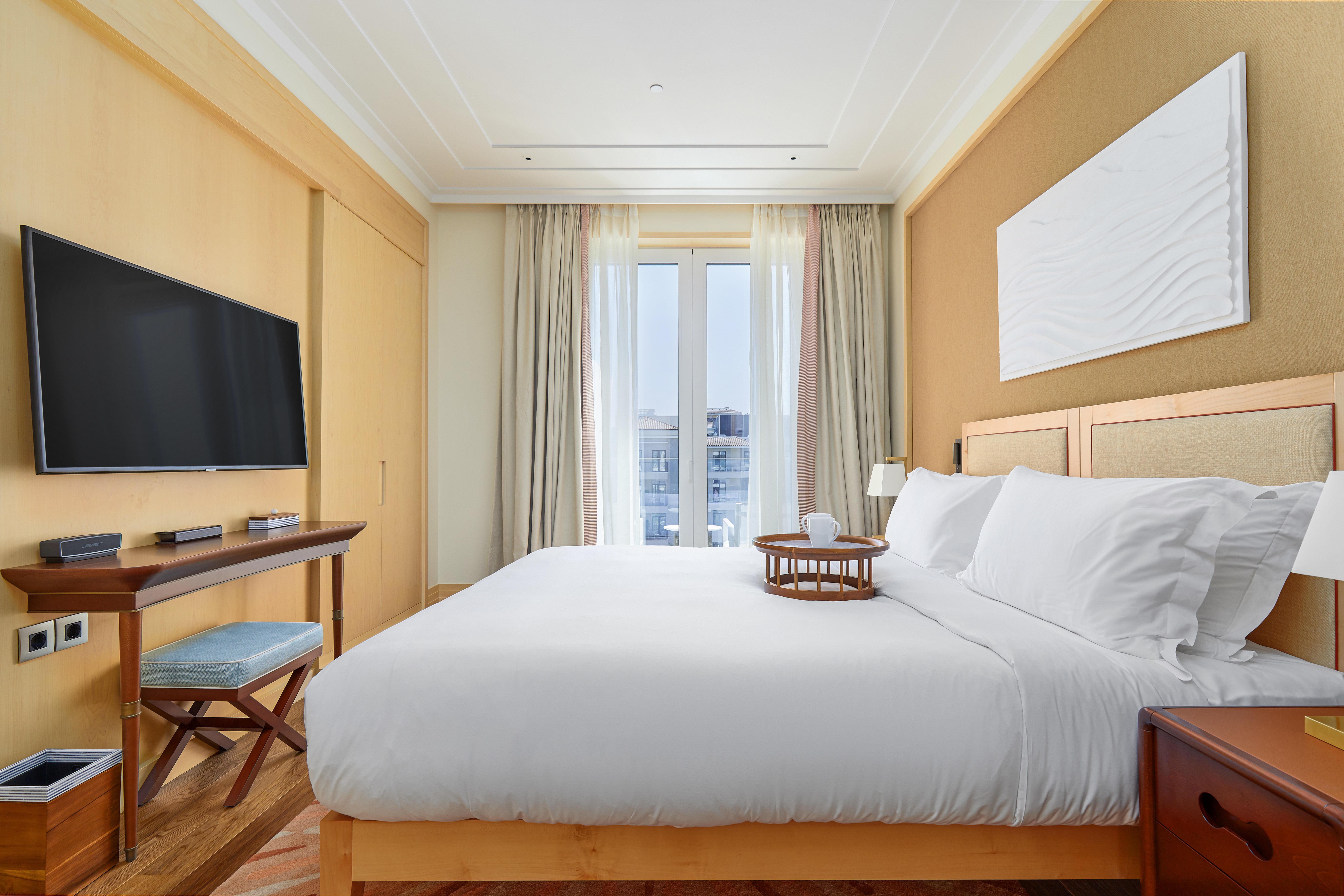 Double Classic King Bed