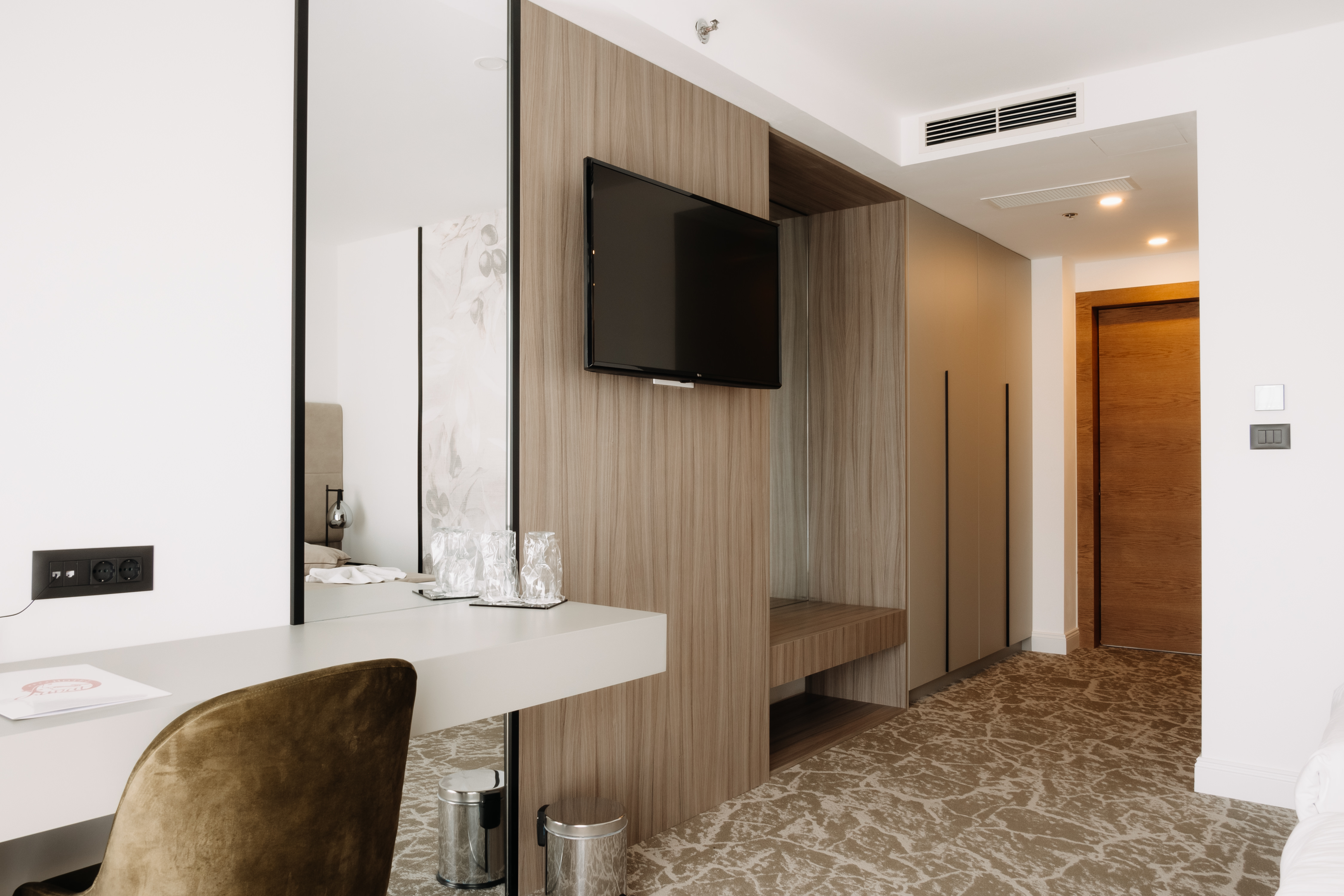 Twin Sea View with Balcony