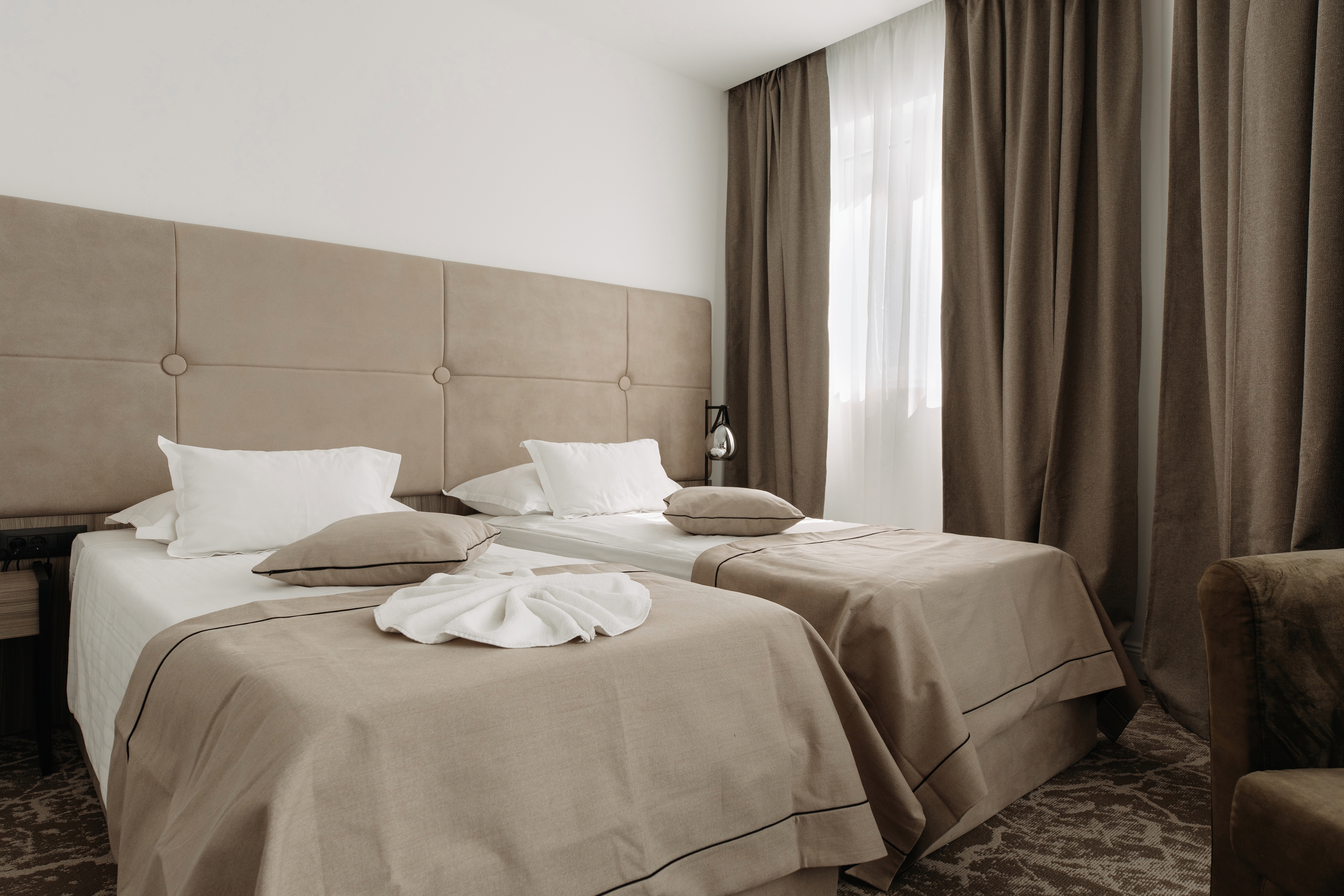 Twin Sea View with Balcony