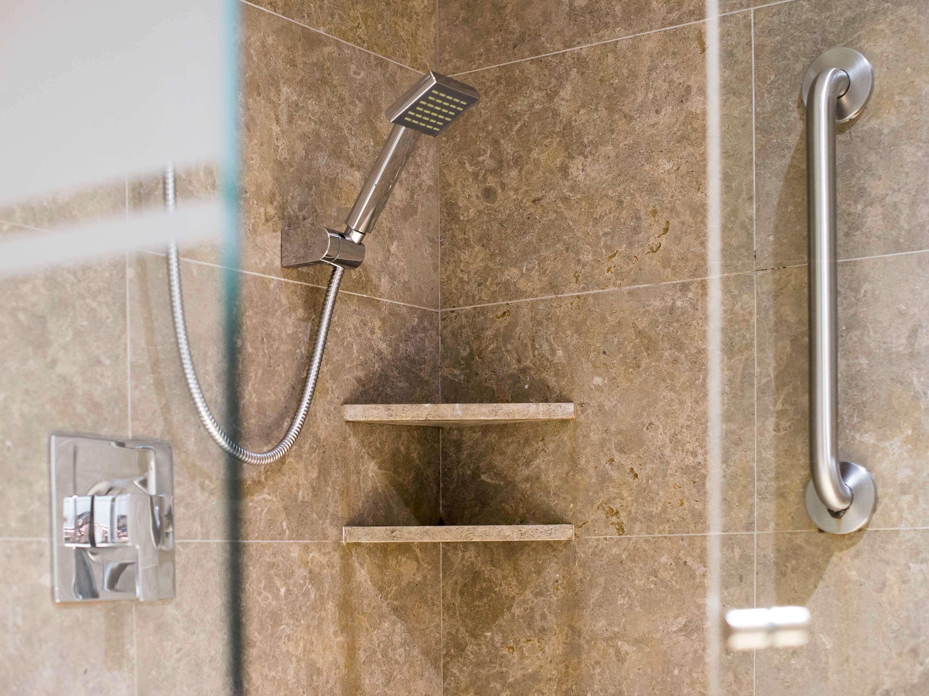 Room Two Double Beds