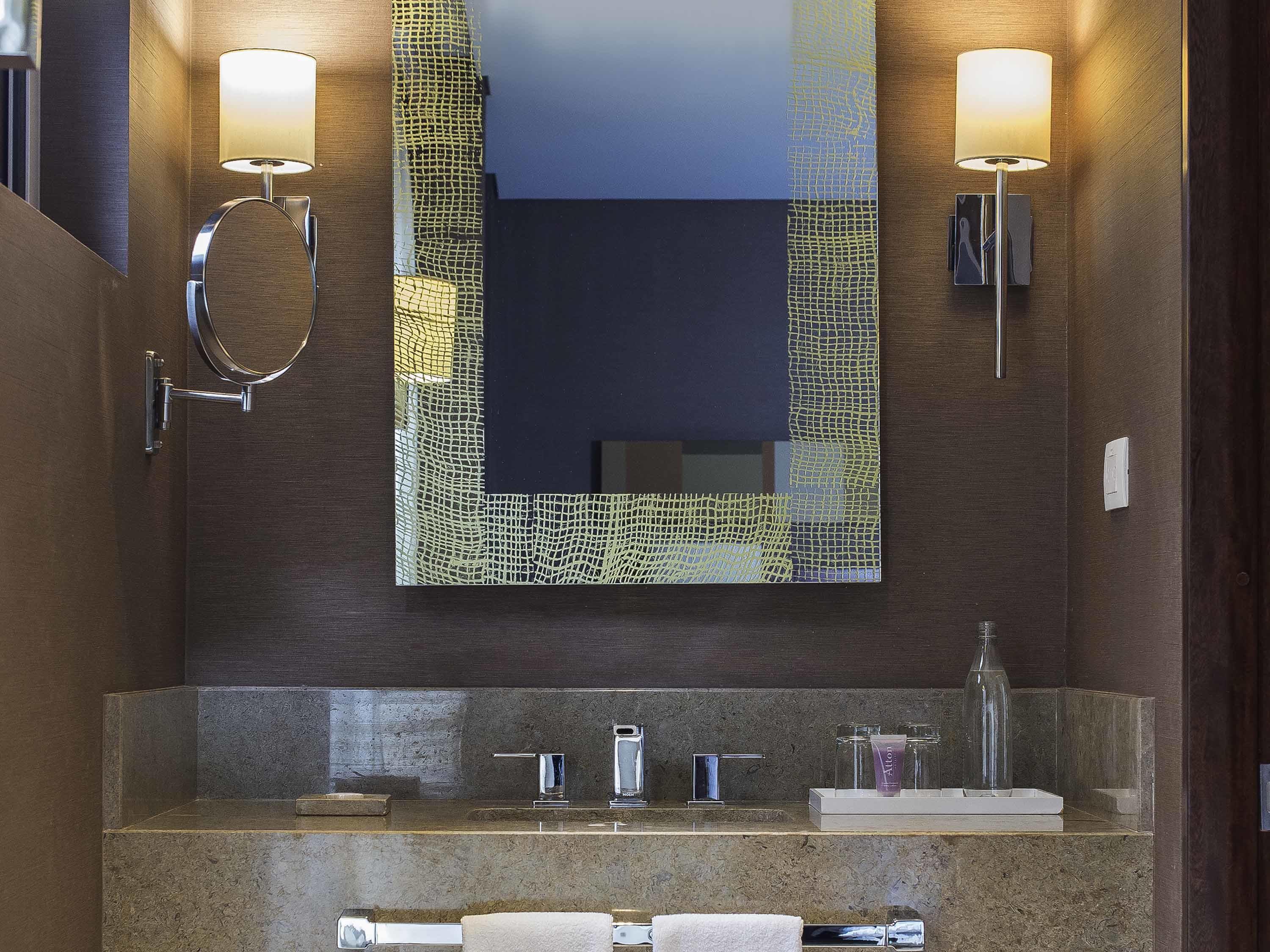 Room Two Double Beds