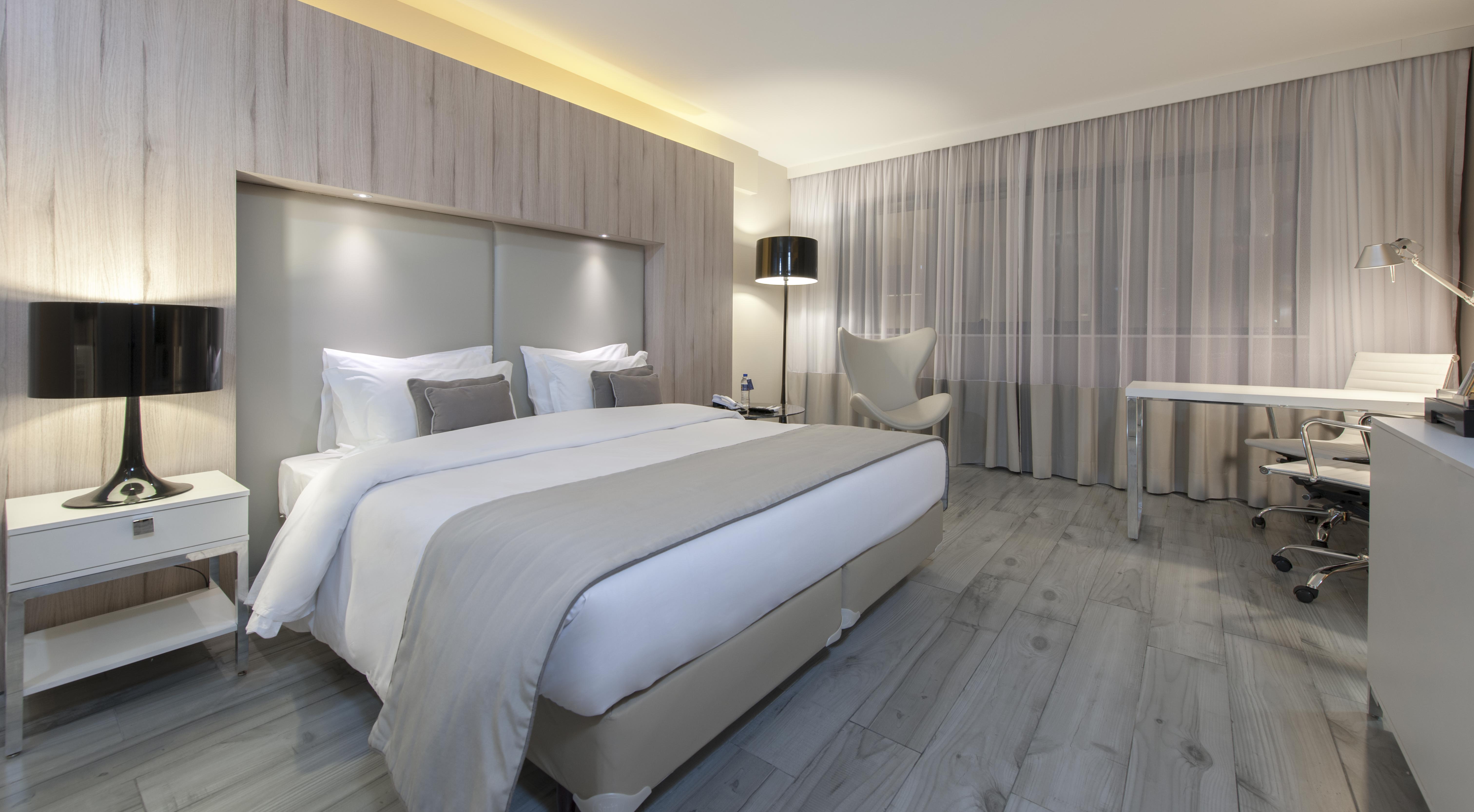 Single King Size Bed