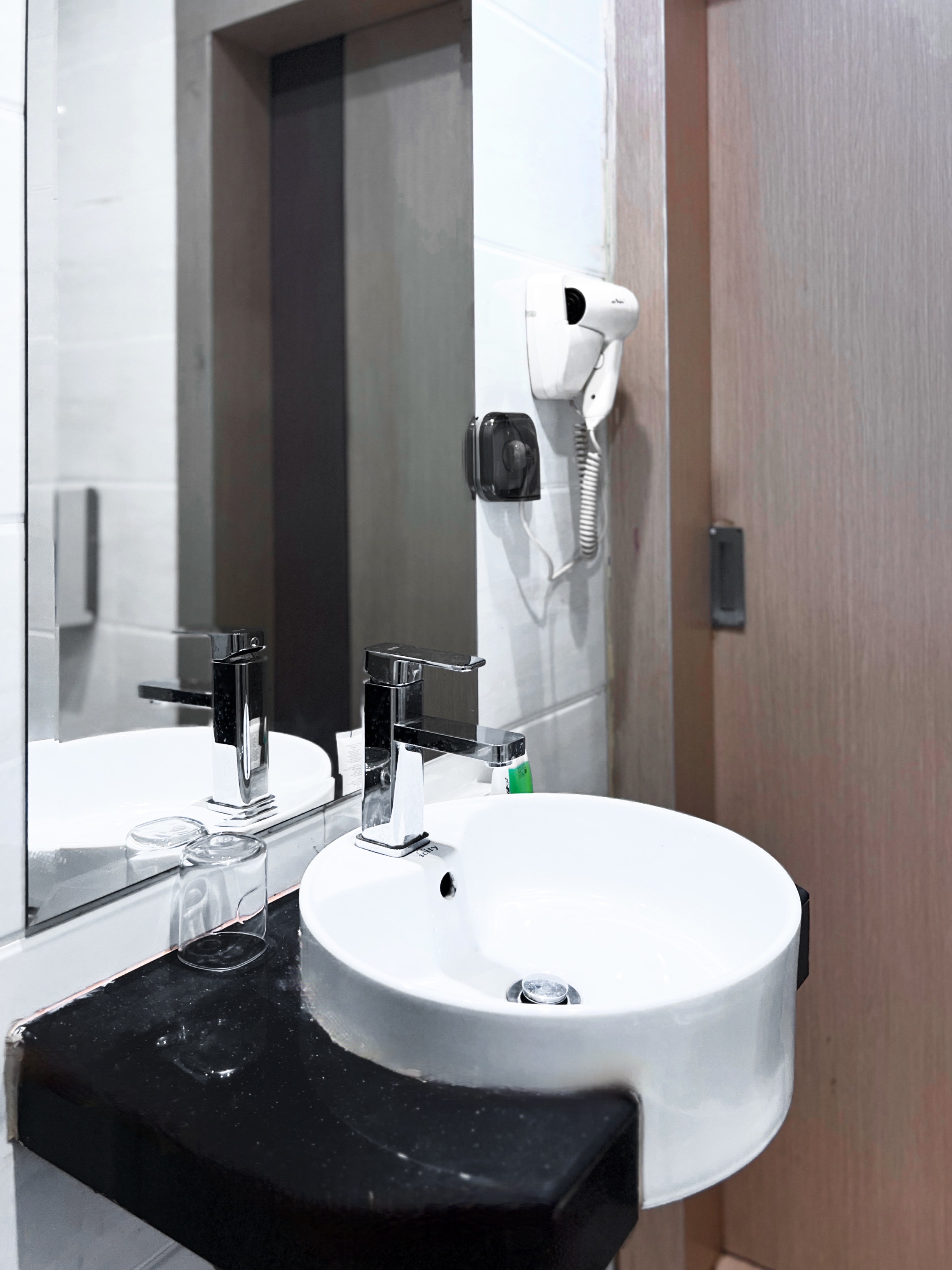 Double or Twin Executive