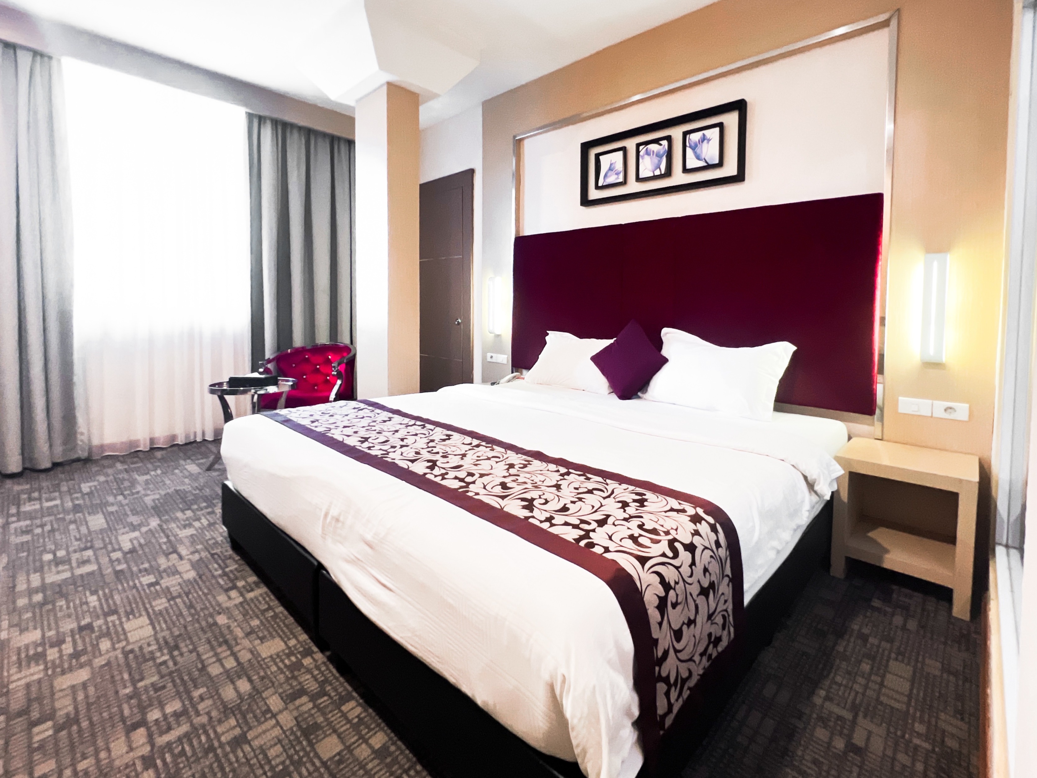 Double or Twin Executive