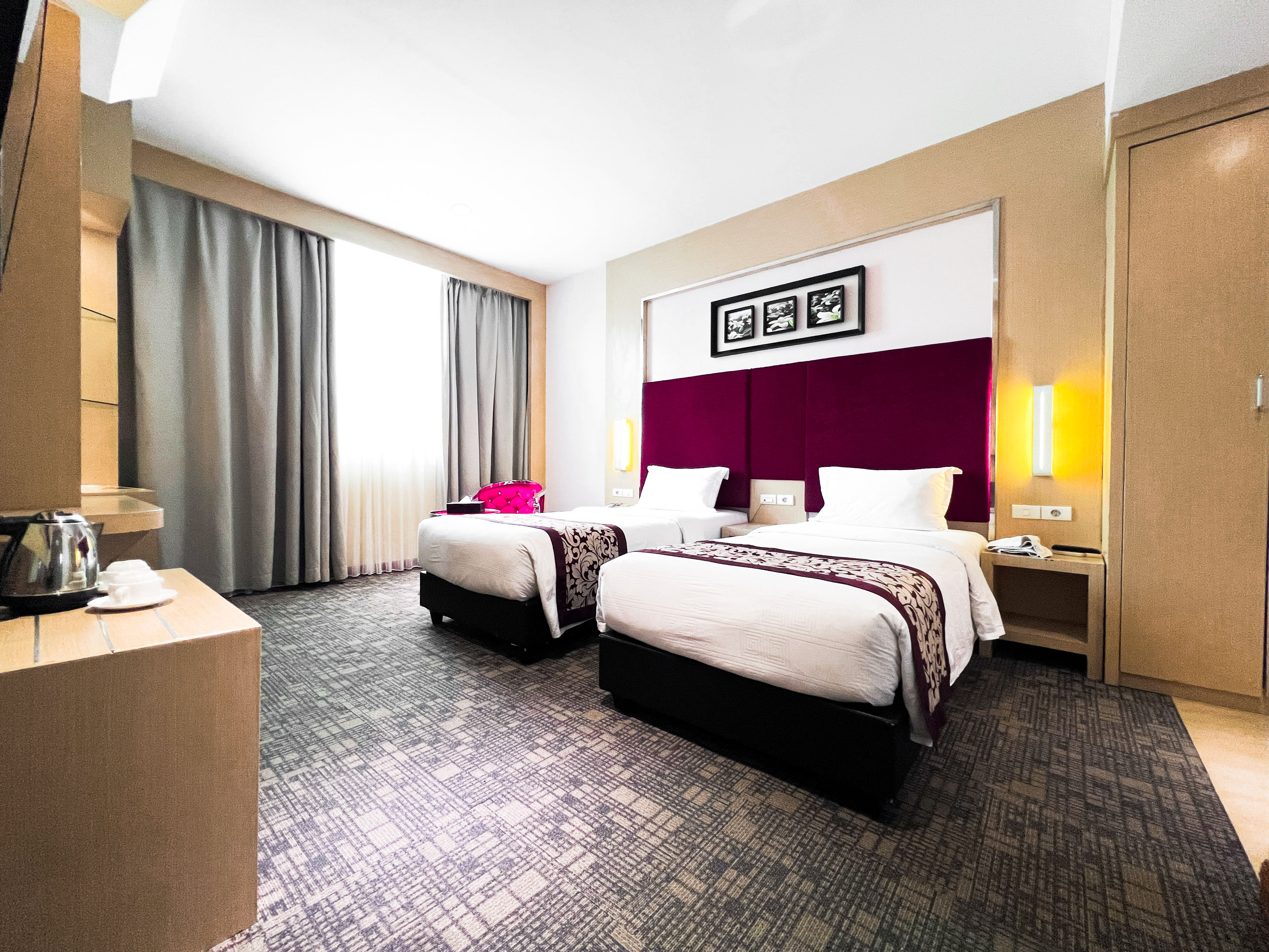 Double or Twin Executive