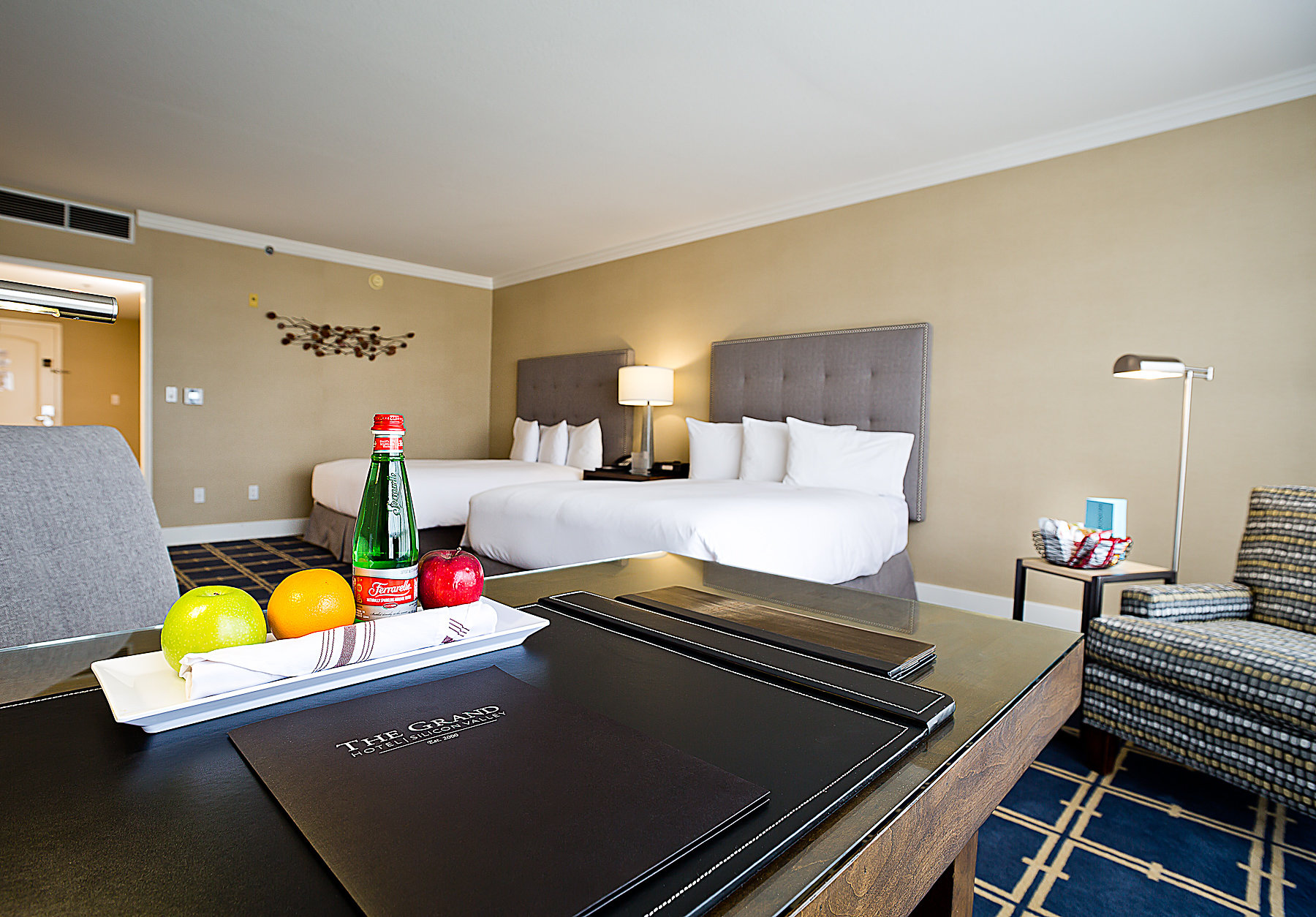 Single Superior King Bed