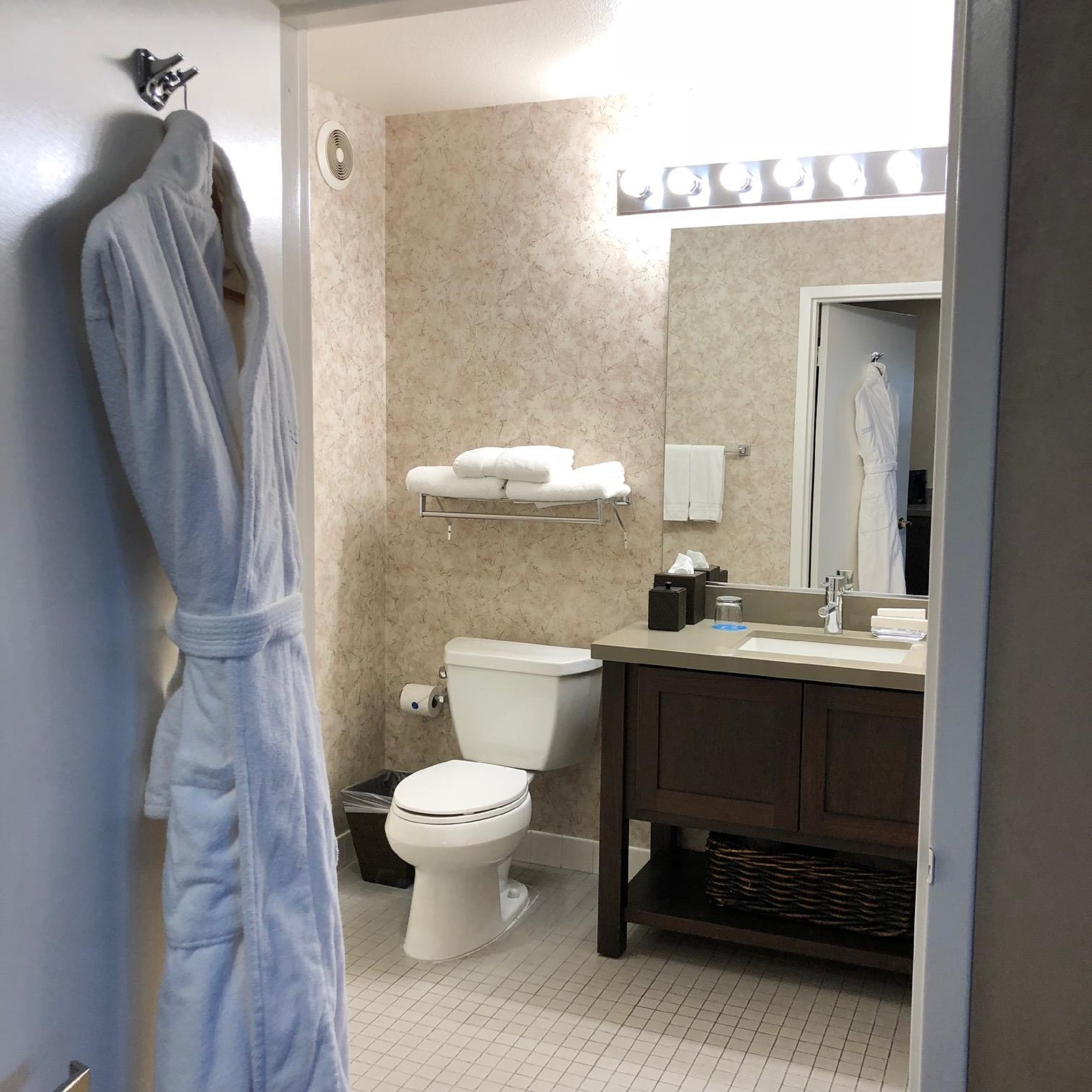 Double Deluxe Two Queen Beds