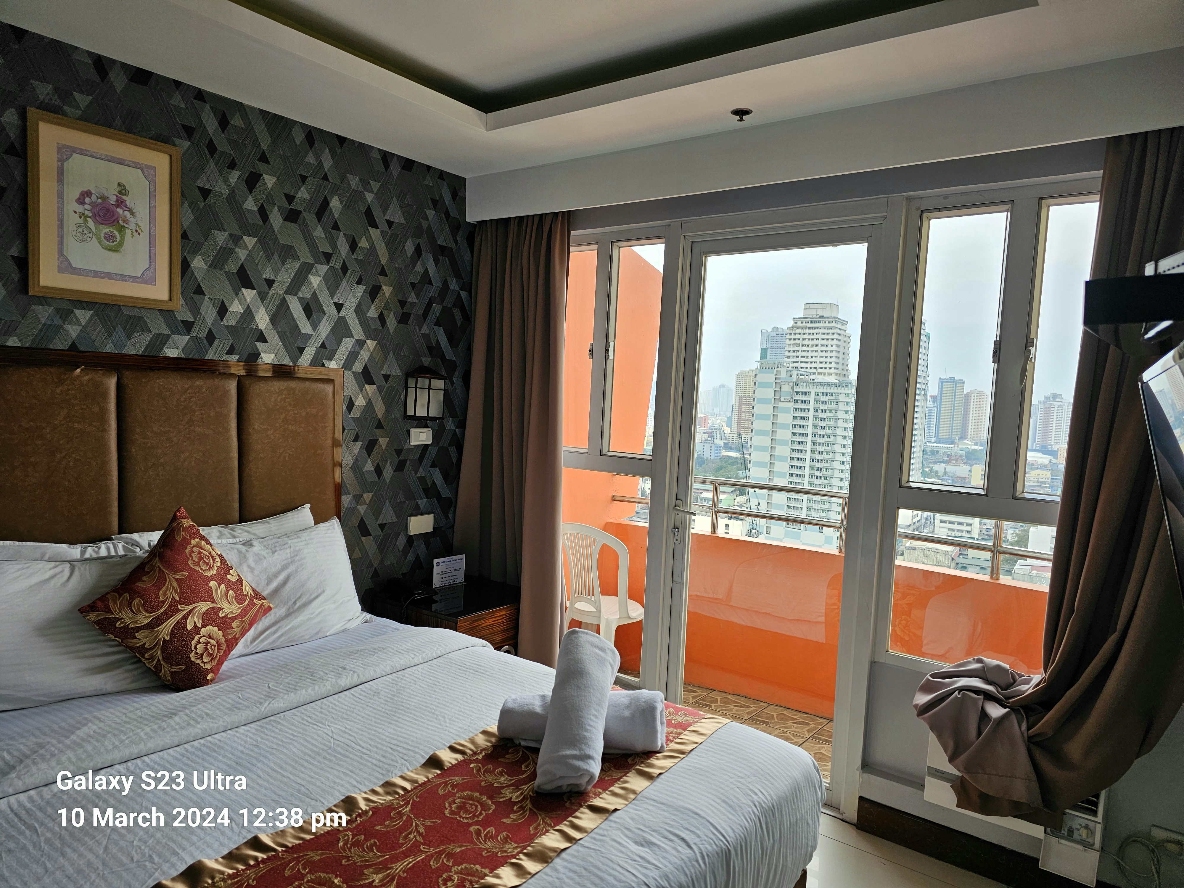 Room Premier King Bed