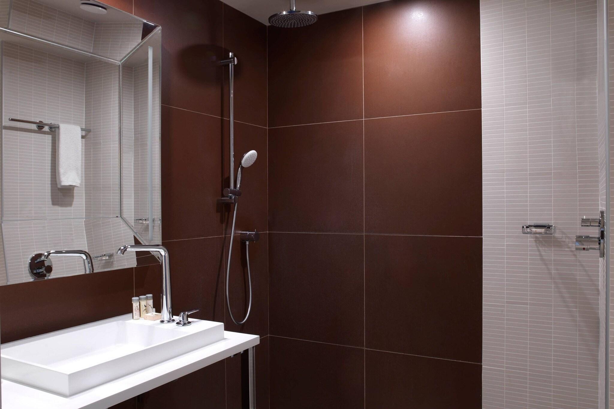 Double Classic City View