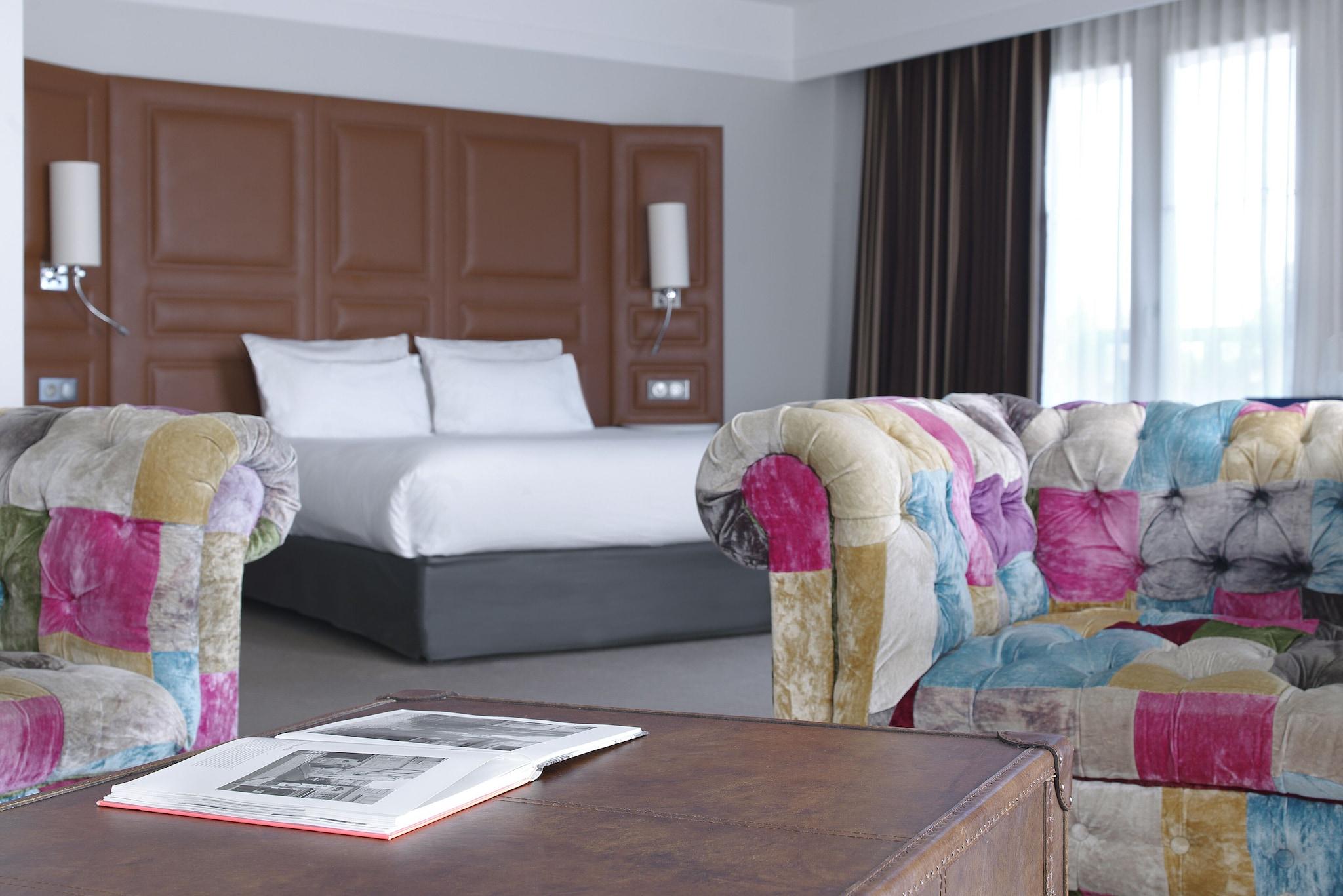 Double Classic City View