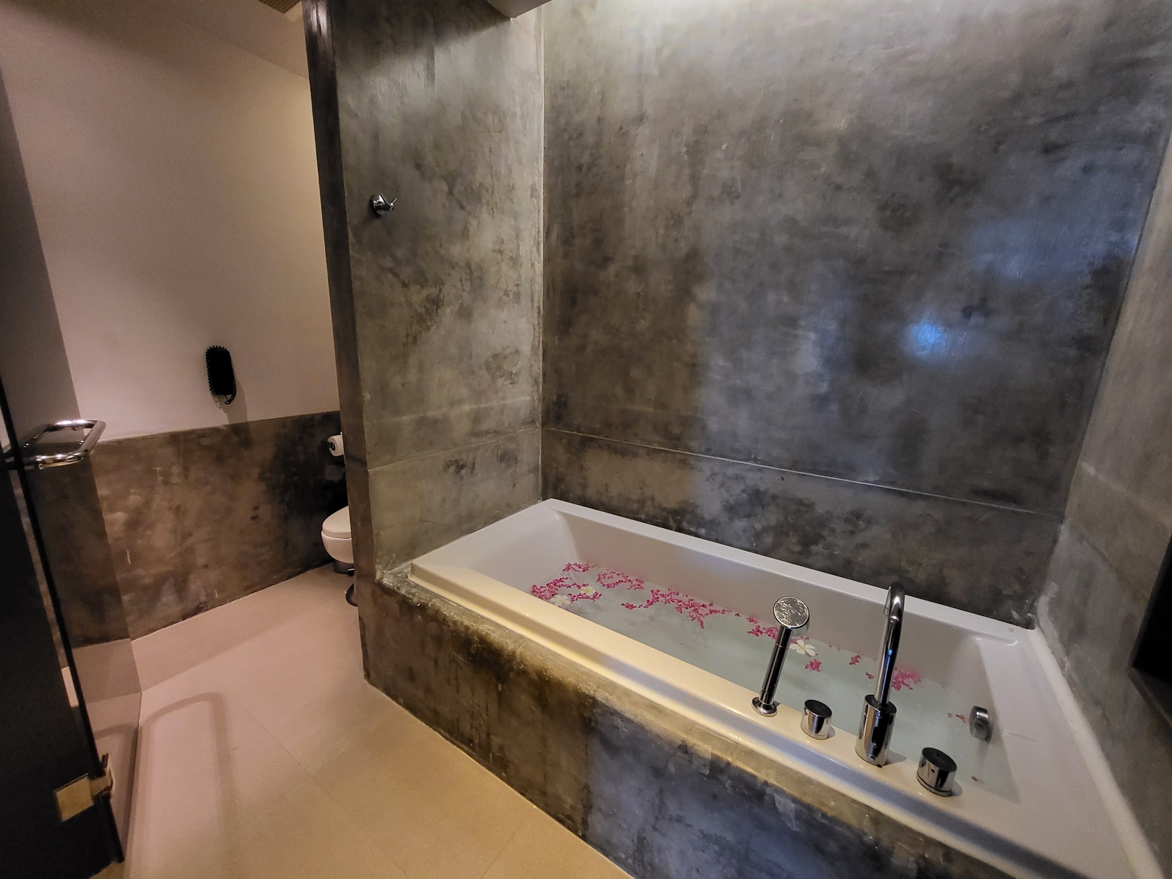 Double or Twin Deluxe Sea View