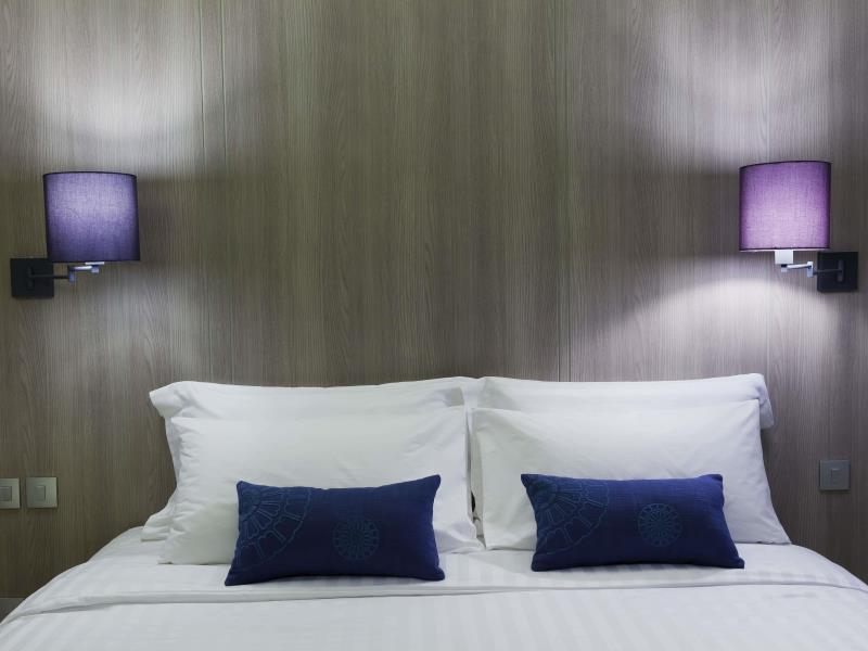 Double or Twin Deluxe