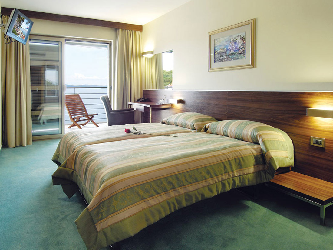 Family Room Standard