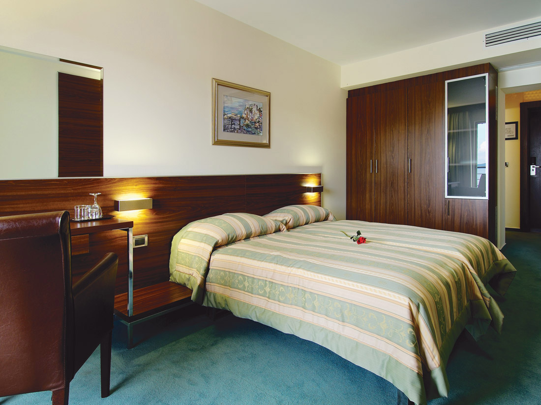 Family Room Standard