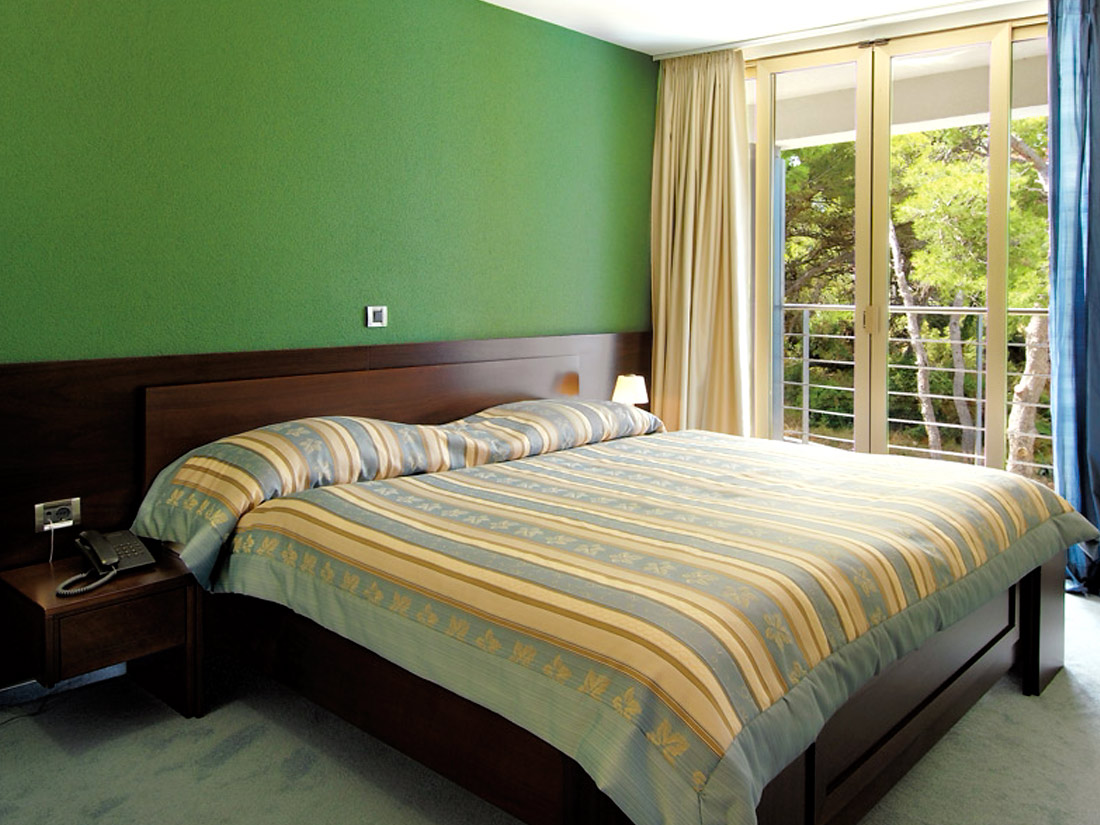 Family Room Standard