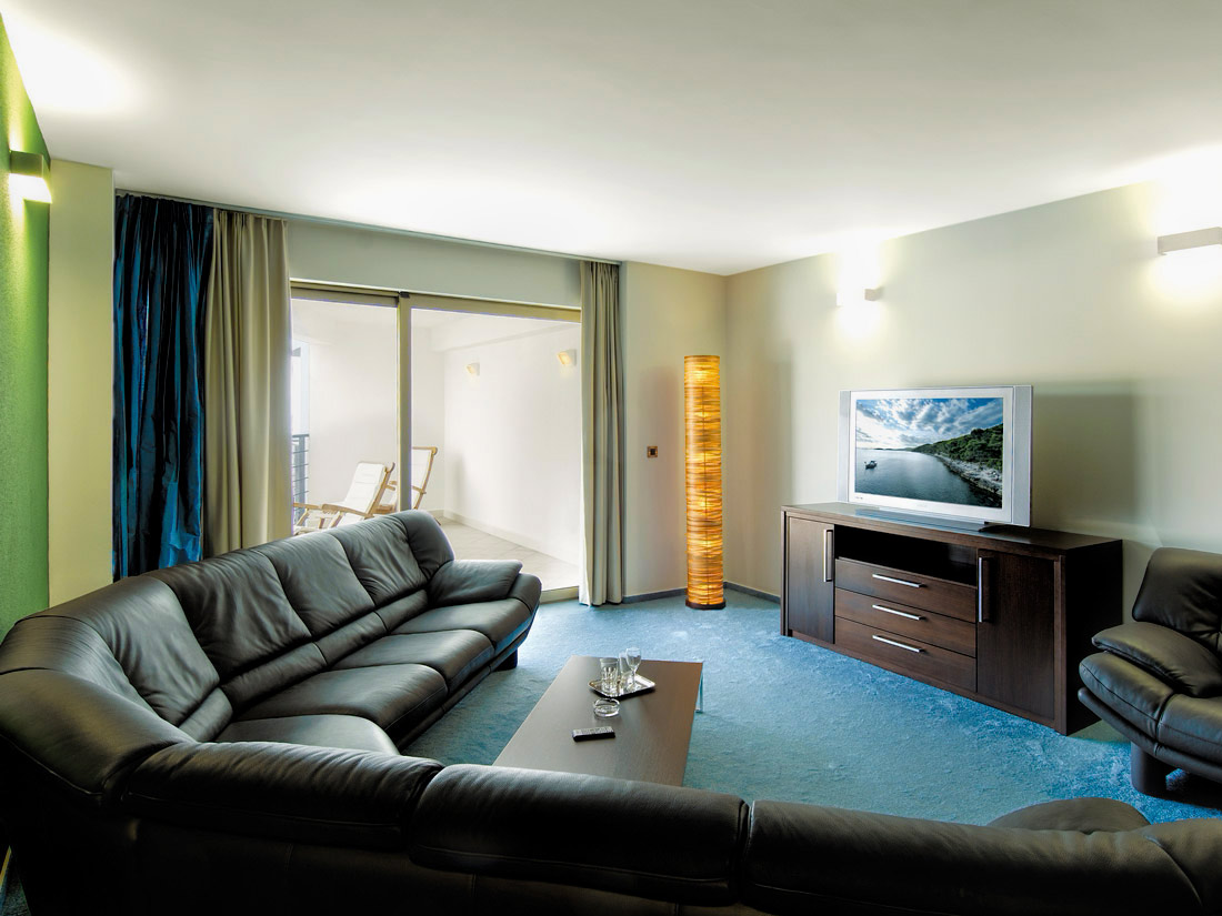 Family Room Standard