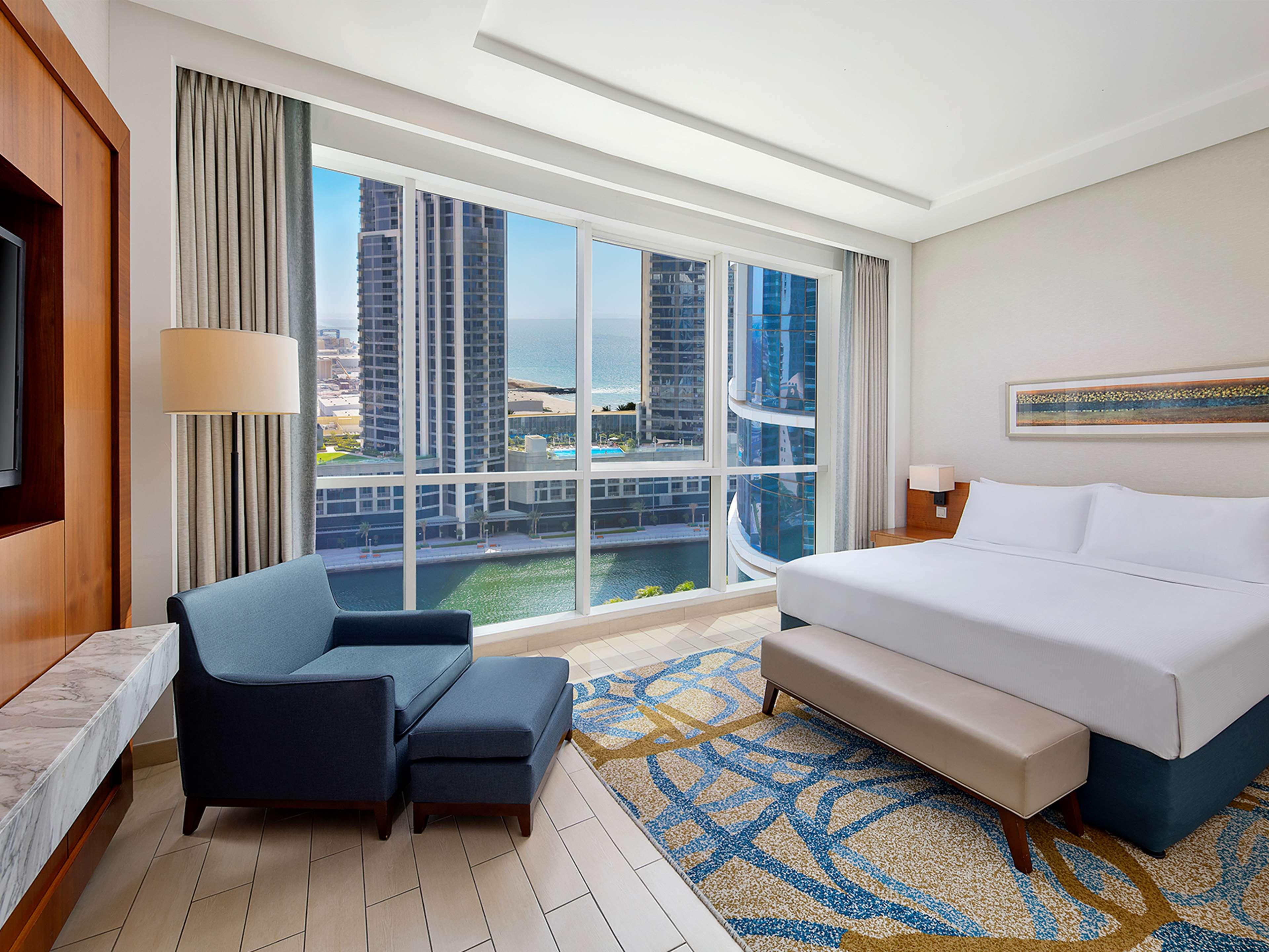 Suite with Kitchenette