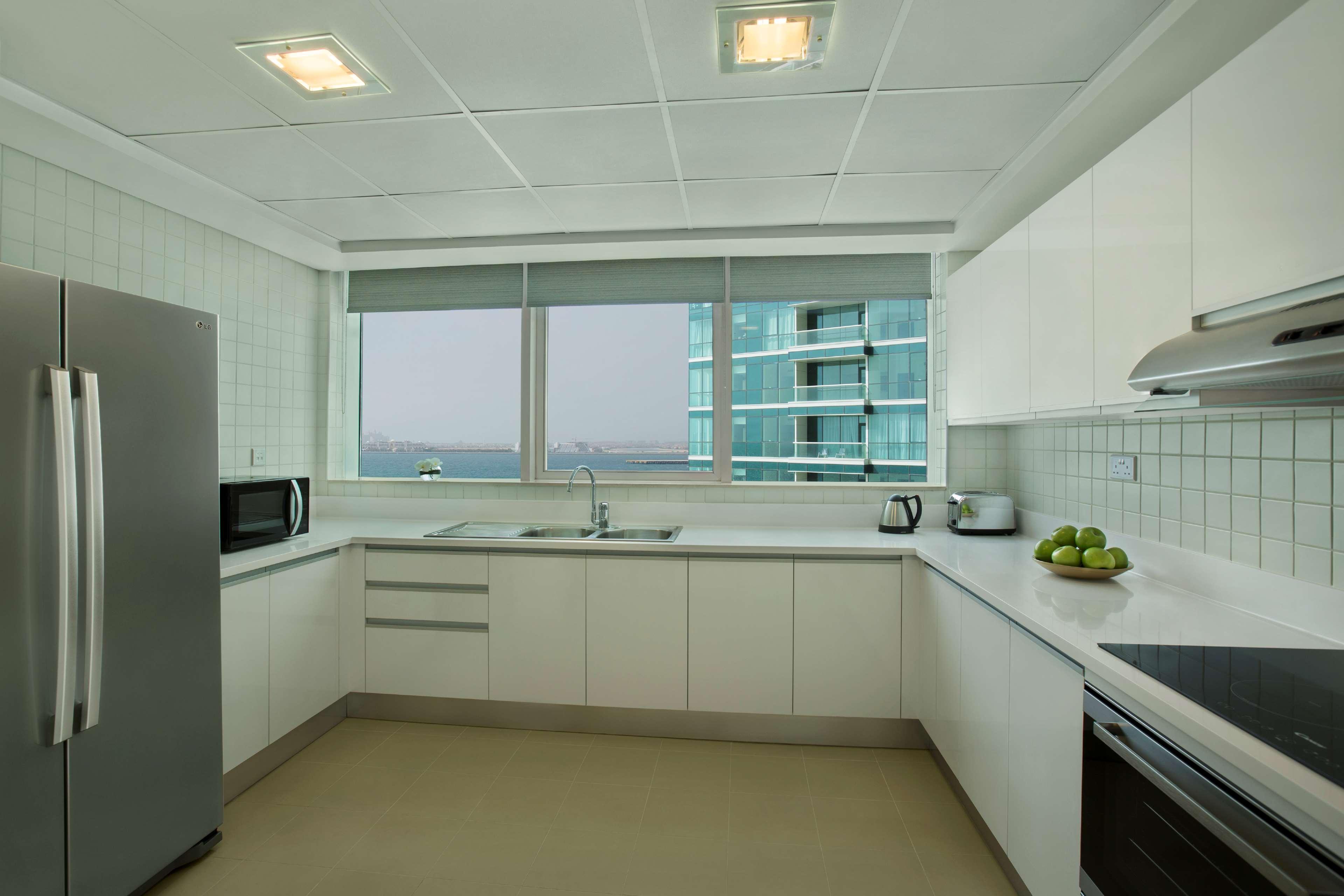 Suite with Kitchenette
