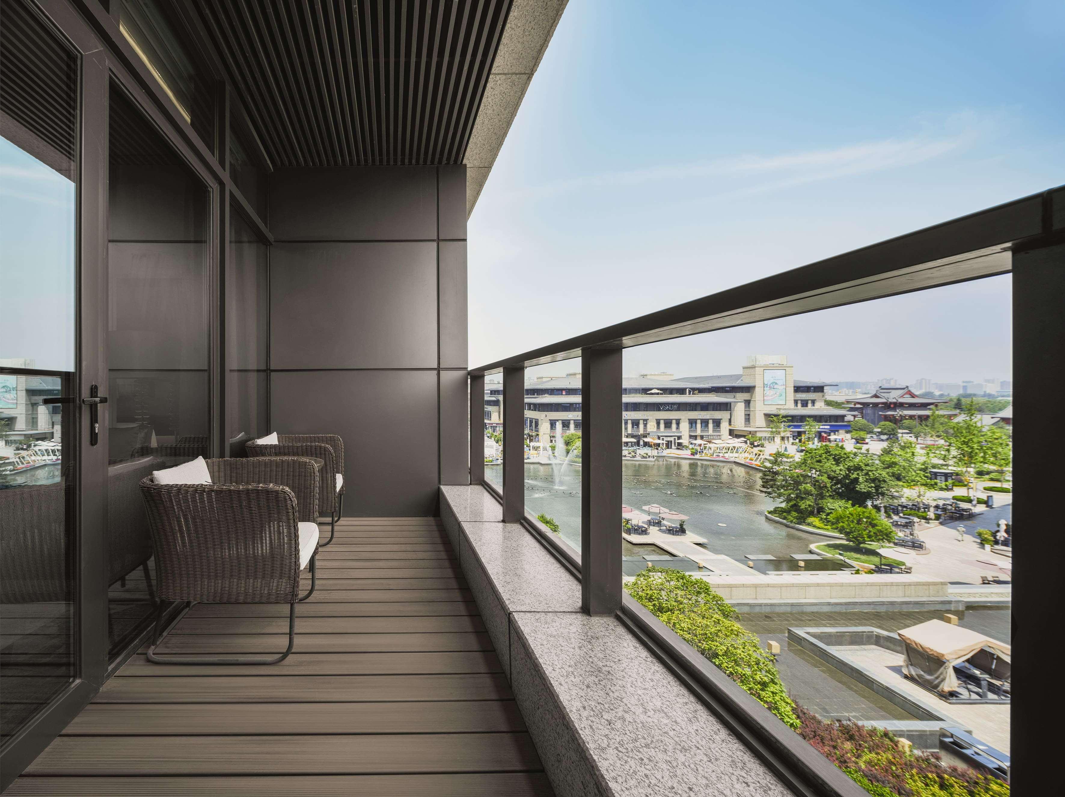 Room Superior Lake View