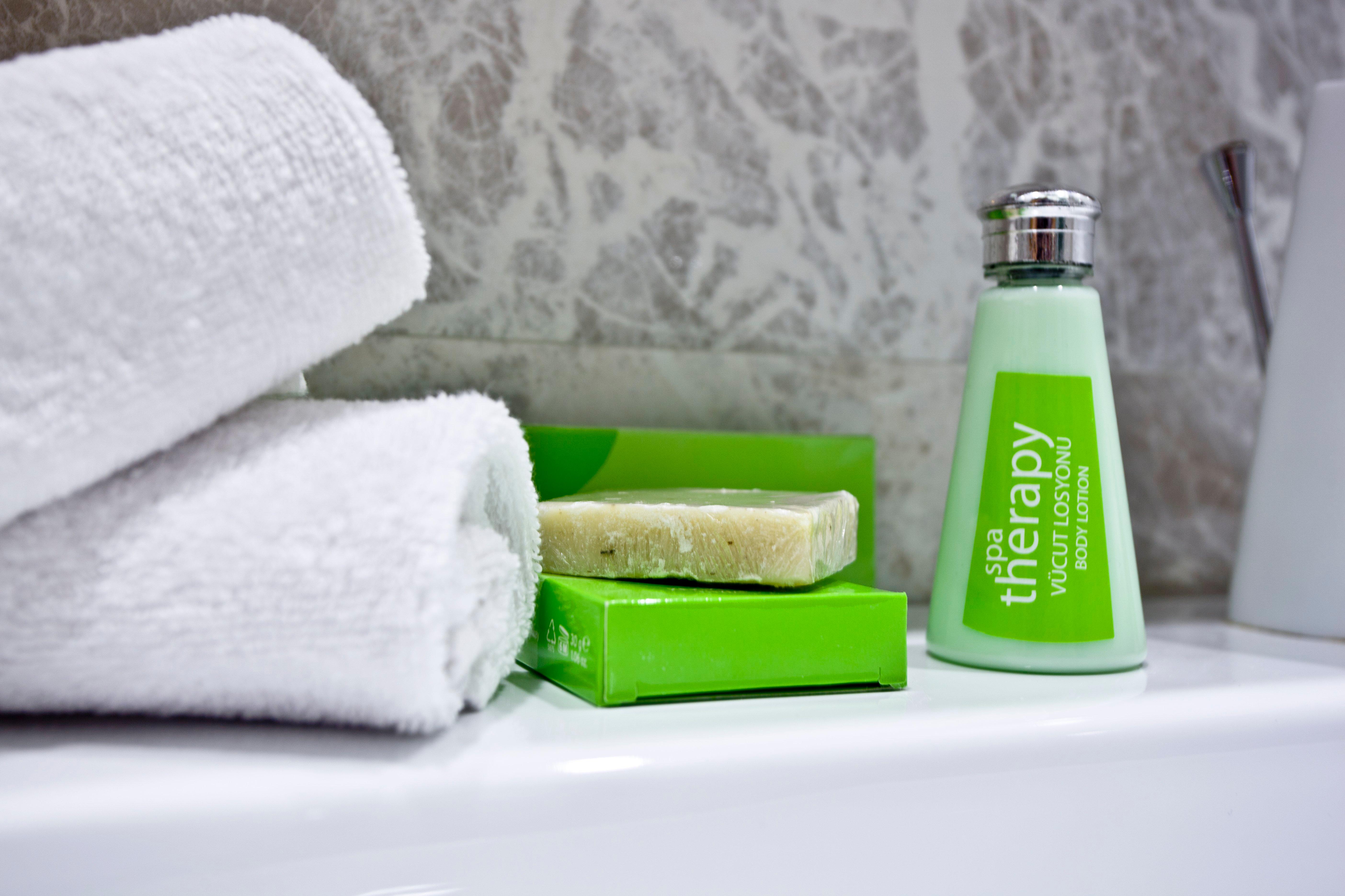 Double King Bed Non Smoking