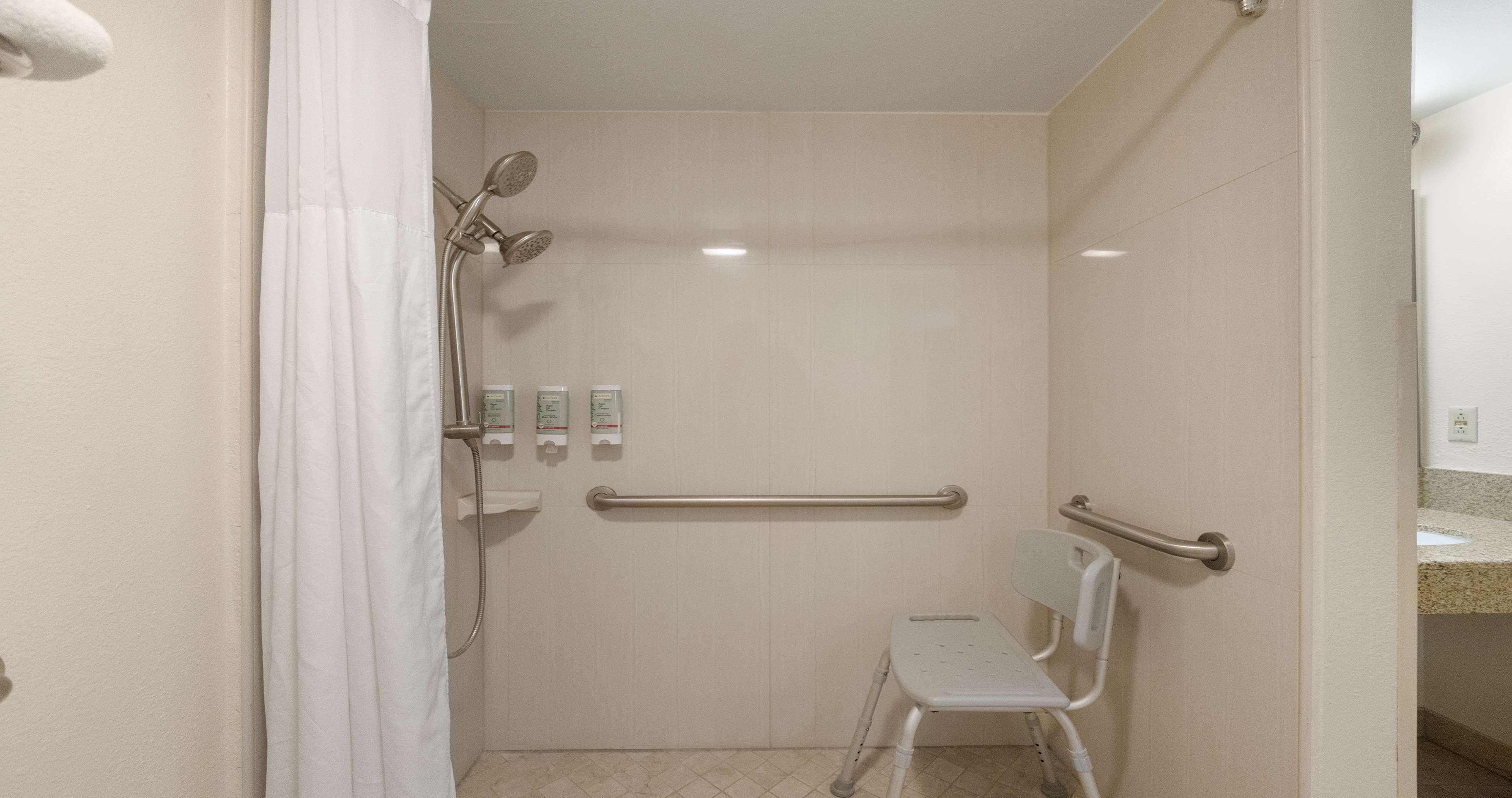 Room King Bed Non Smoking