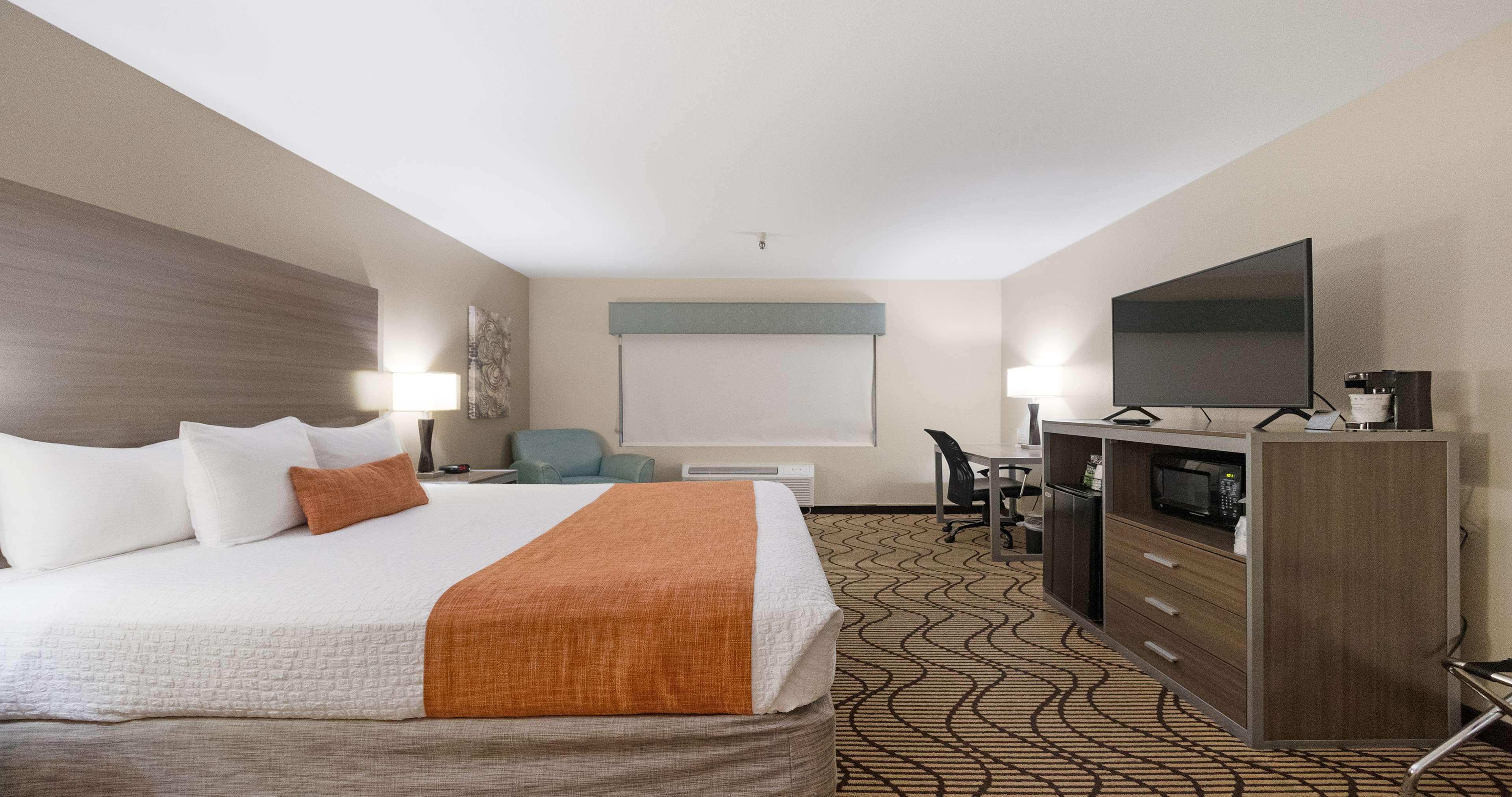 Room King Bed Non Smoking