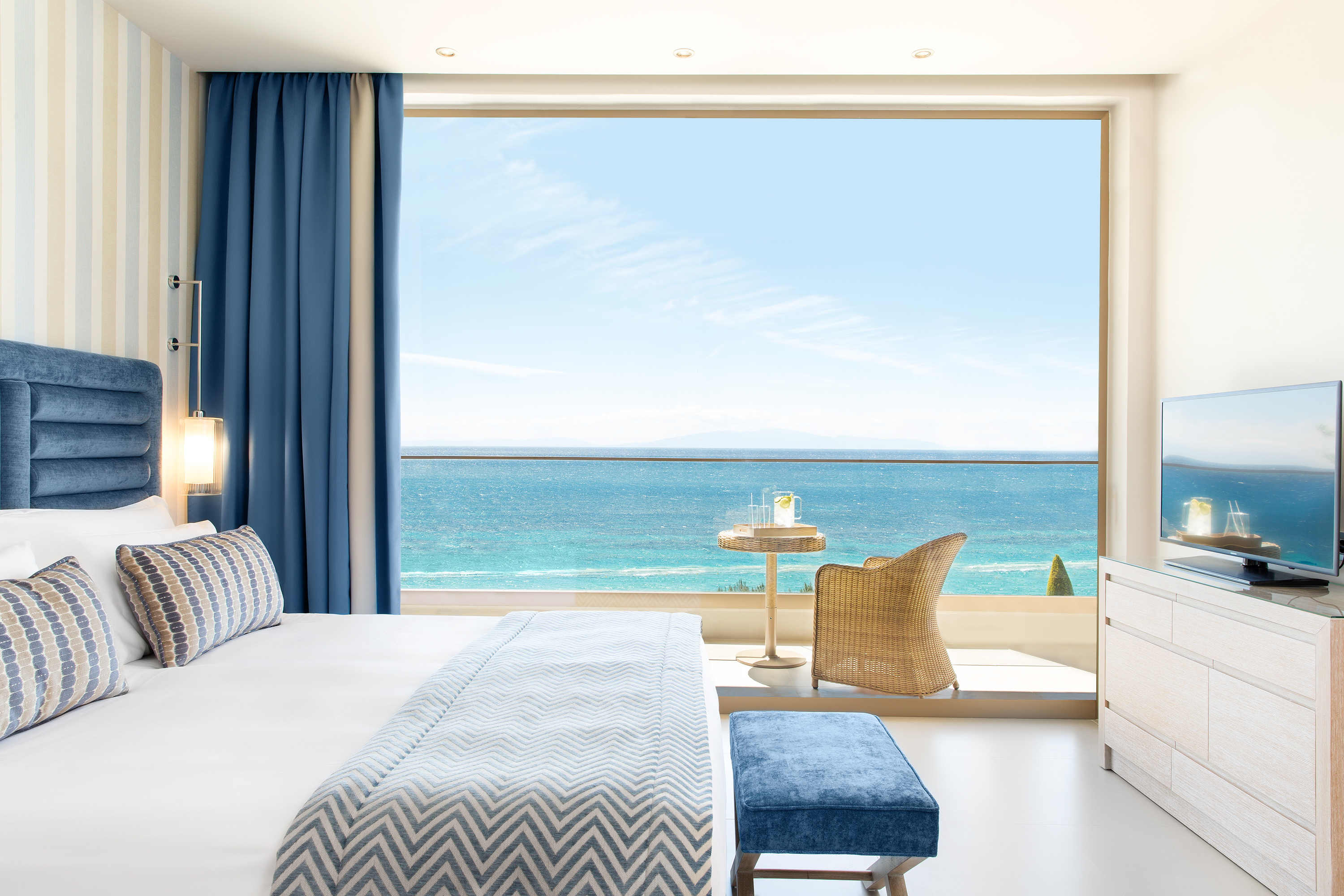 Double or Twin Superior Sea View