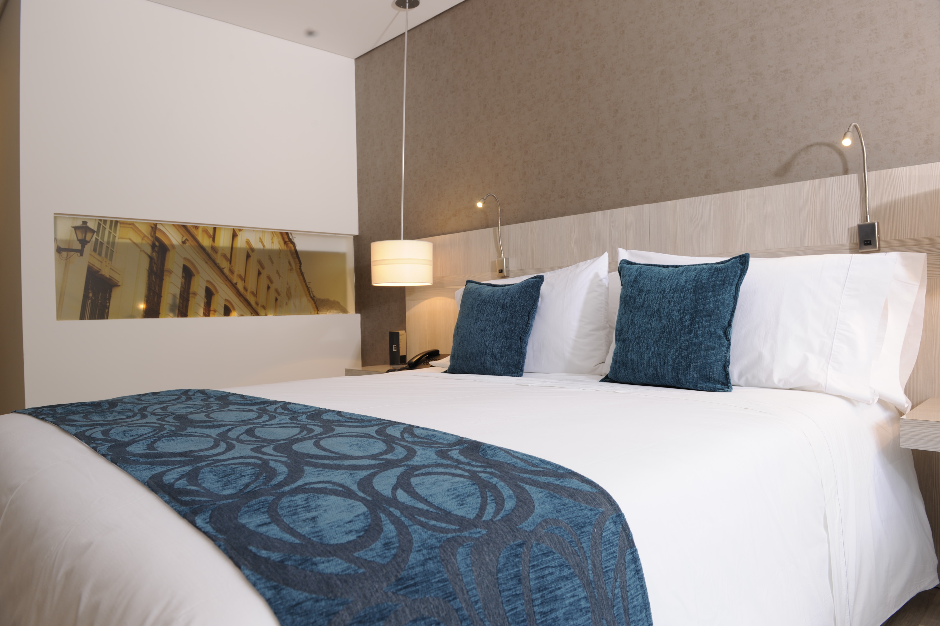 Double Queen Size Bed