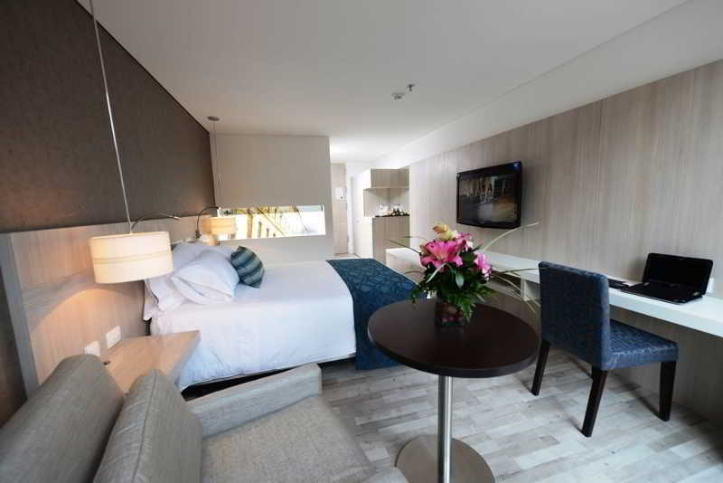 Double Queen Size Bed