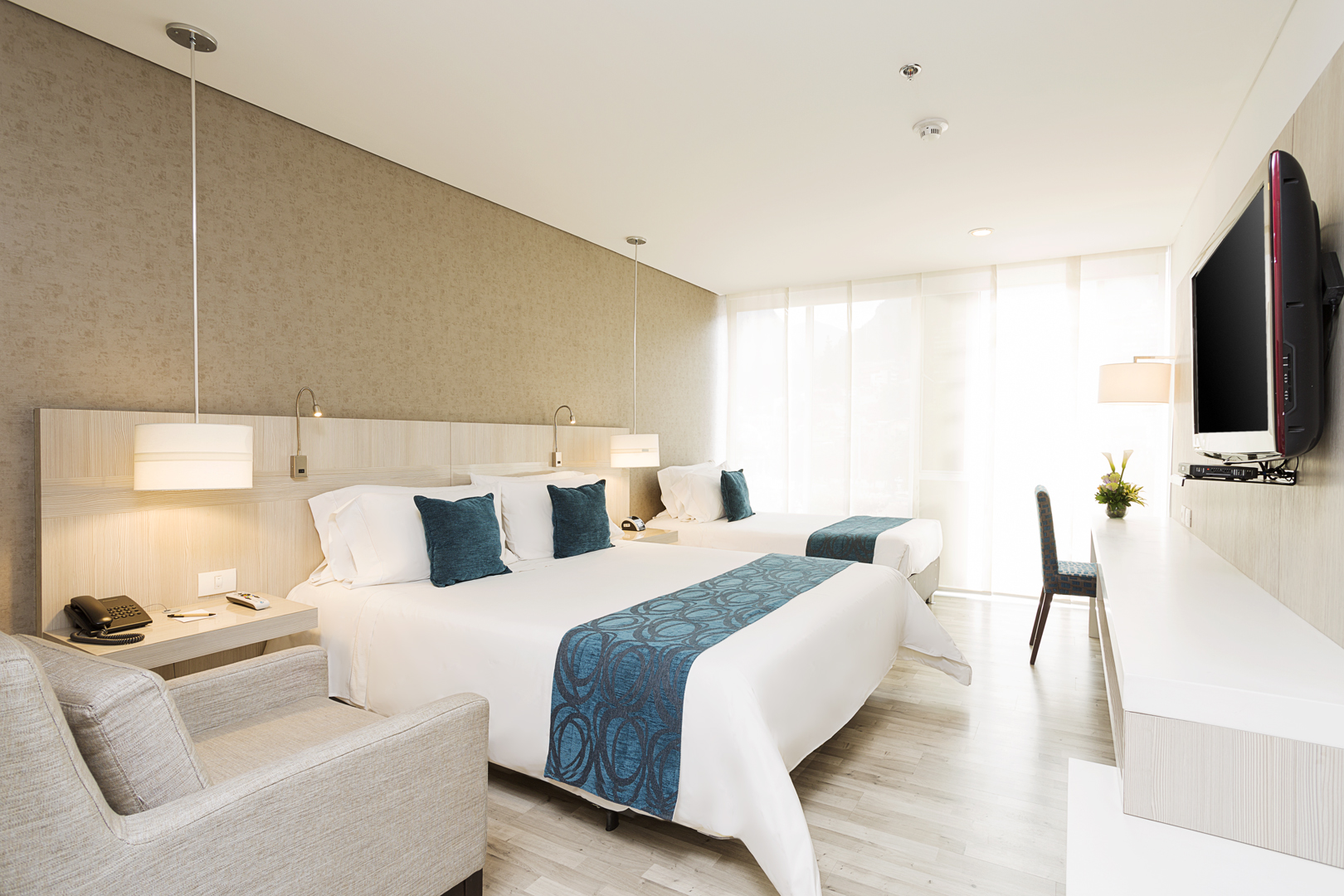 Double Queen Size Bed