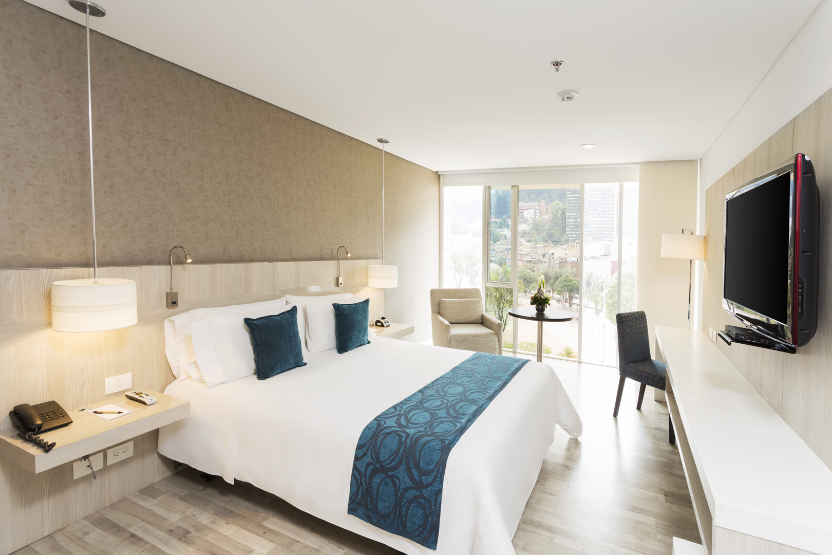 Double Queen Size Bed