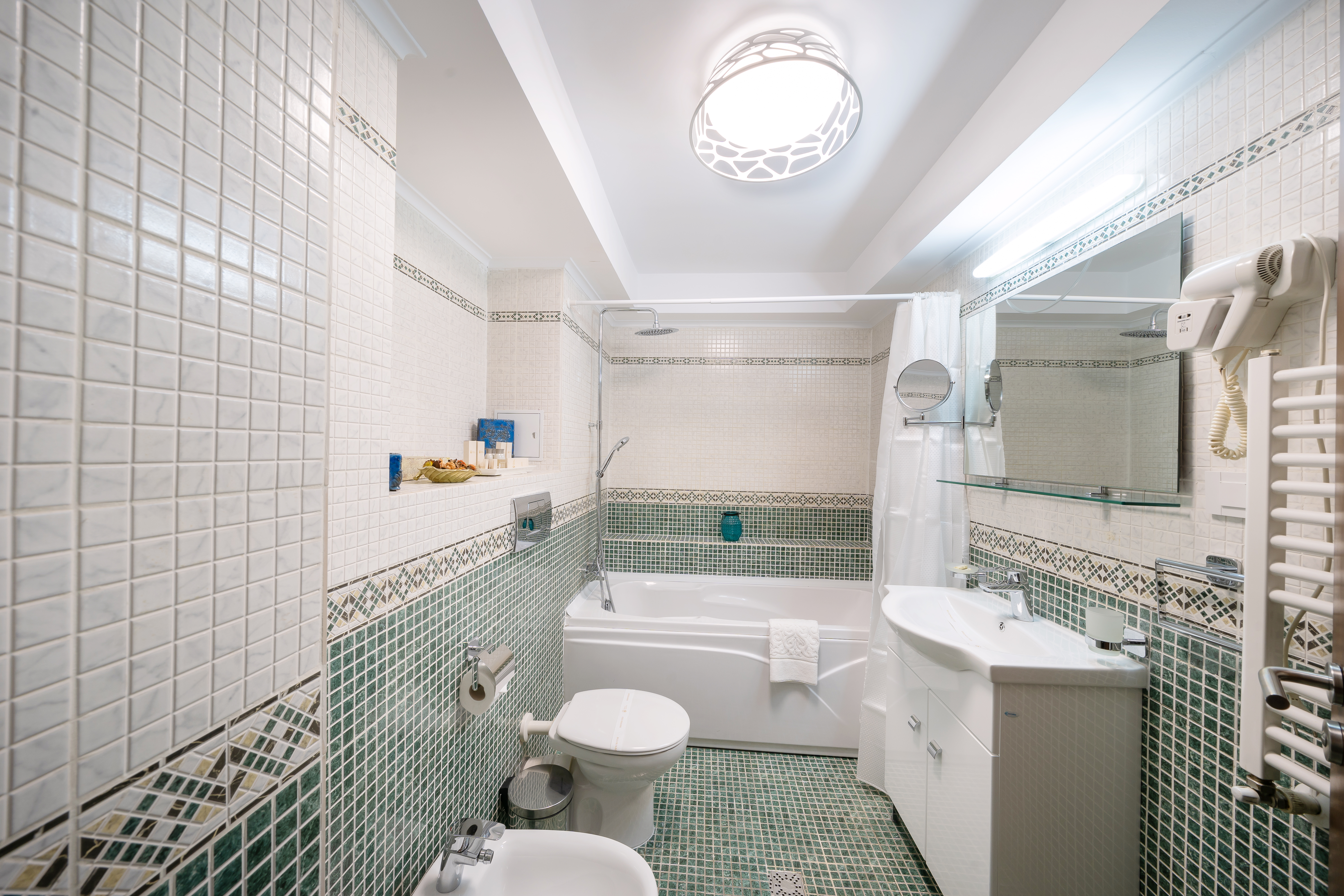 Double One Bedroom One Bathroom