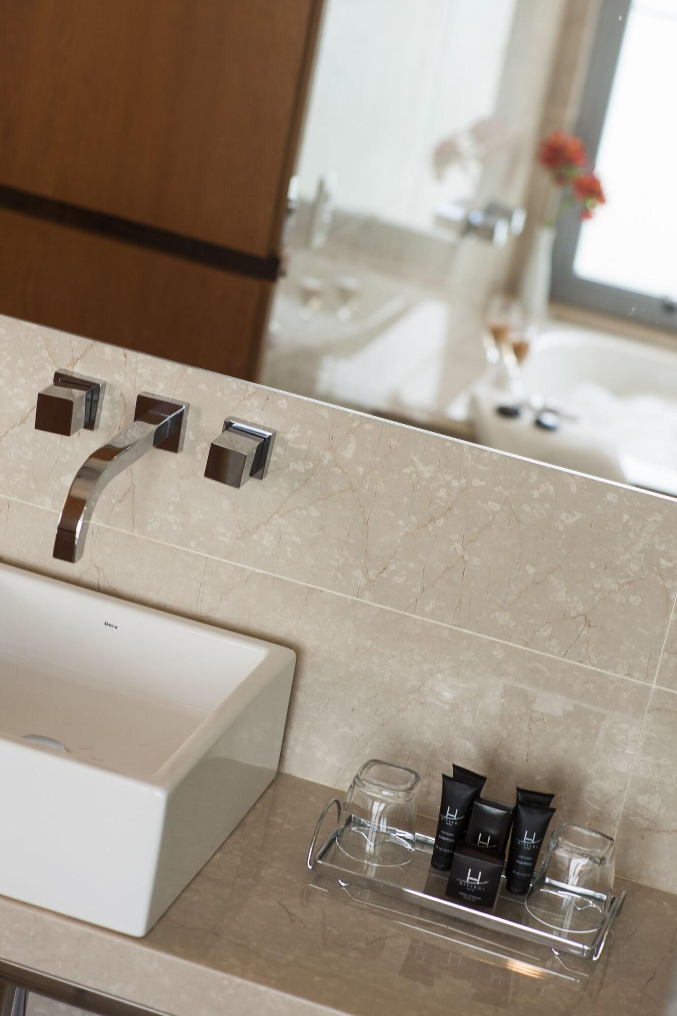 Suite Presidential with Views