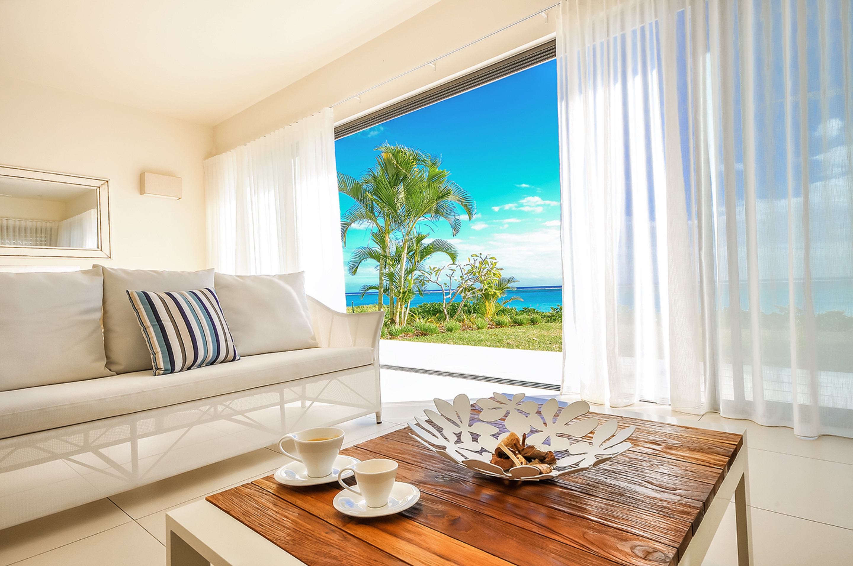 Suite Beach Front Two Bedrooms