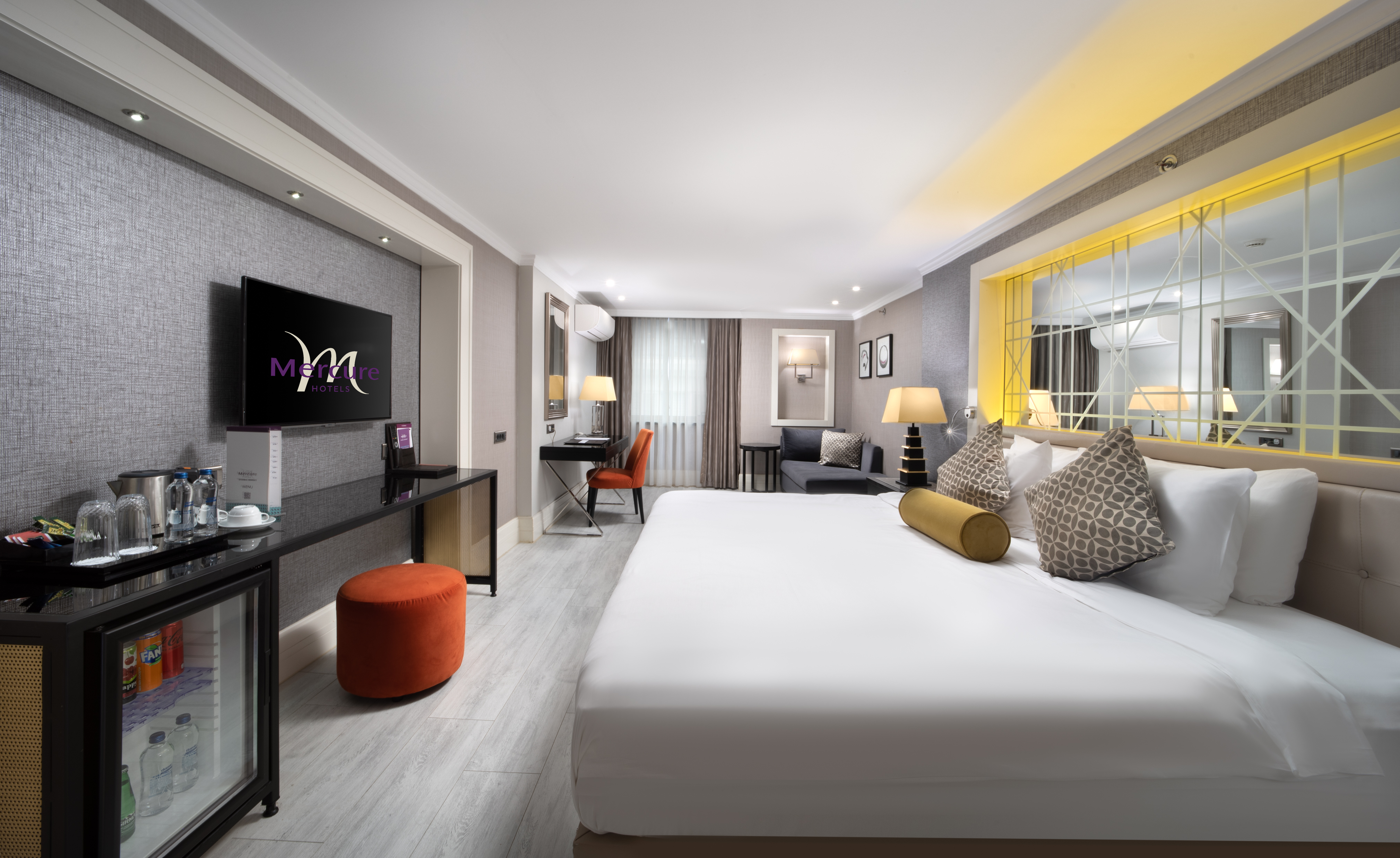 Double City View King Bed