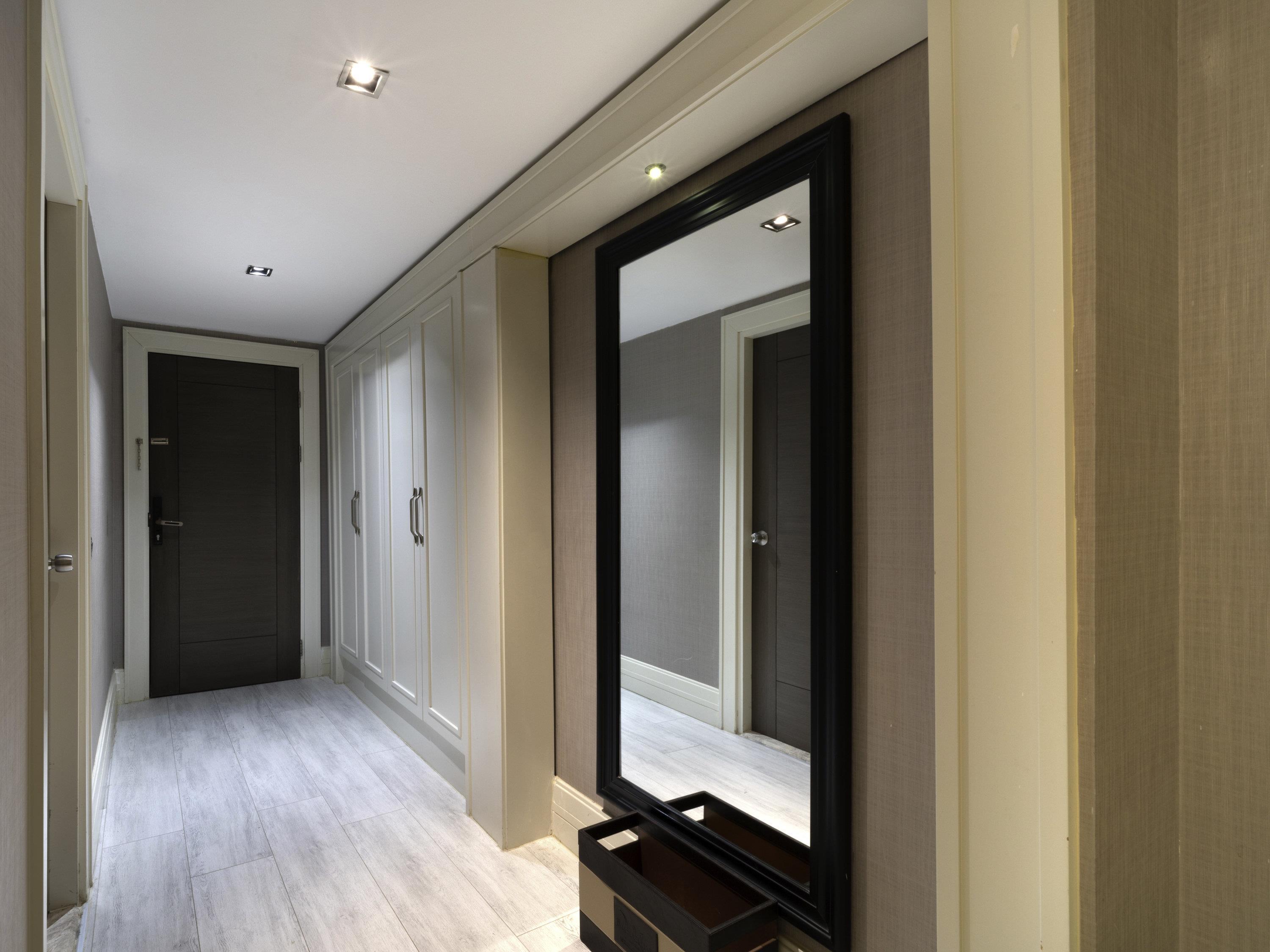 Double City View King Bed