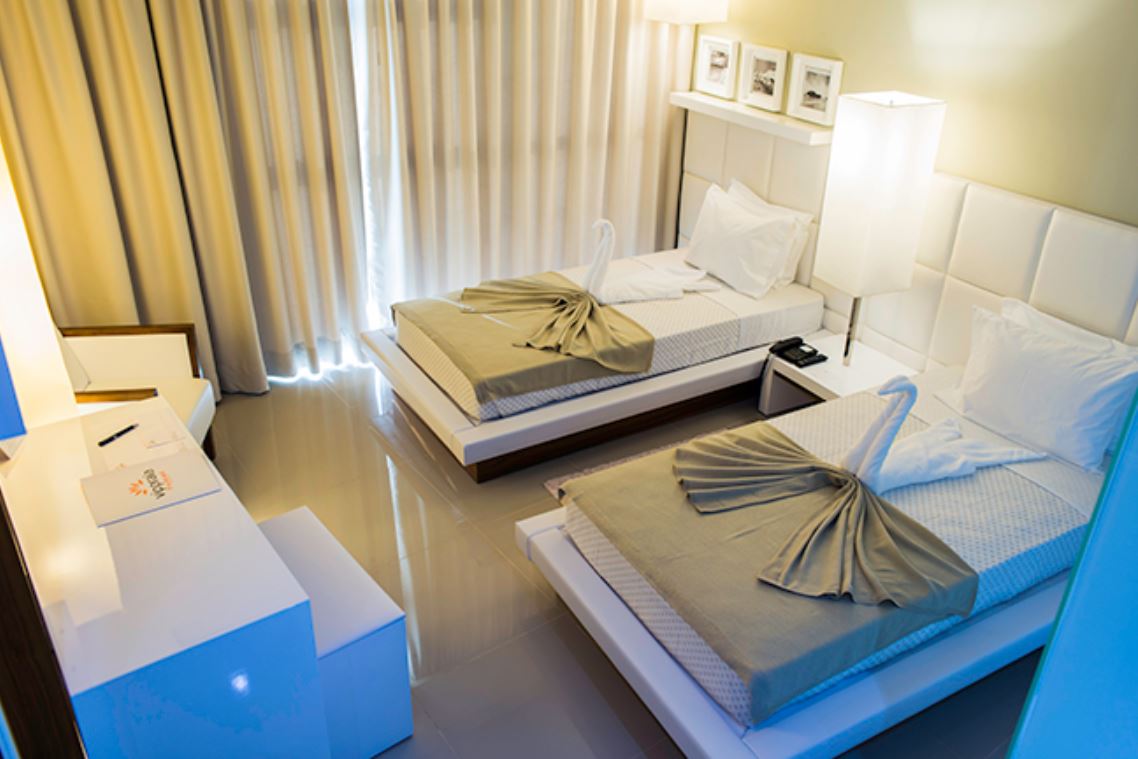 Double or Twin Standard