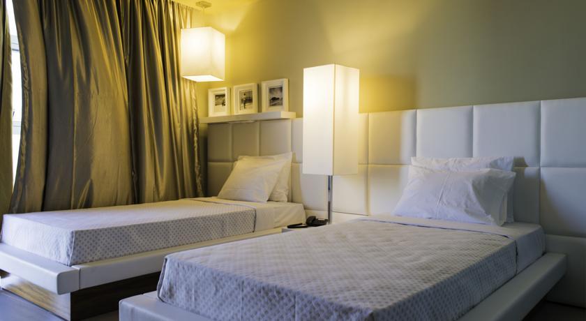 Double or Twin Standard