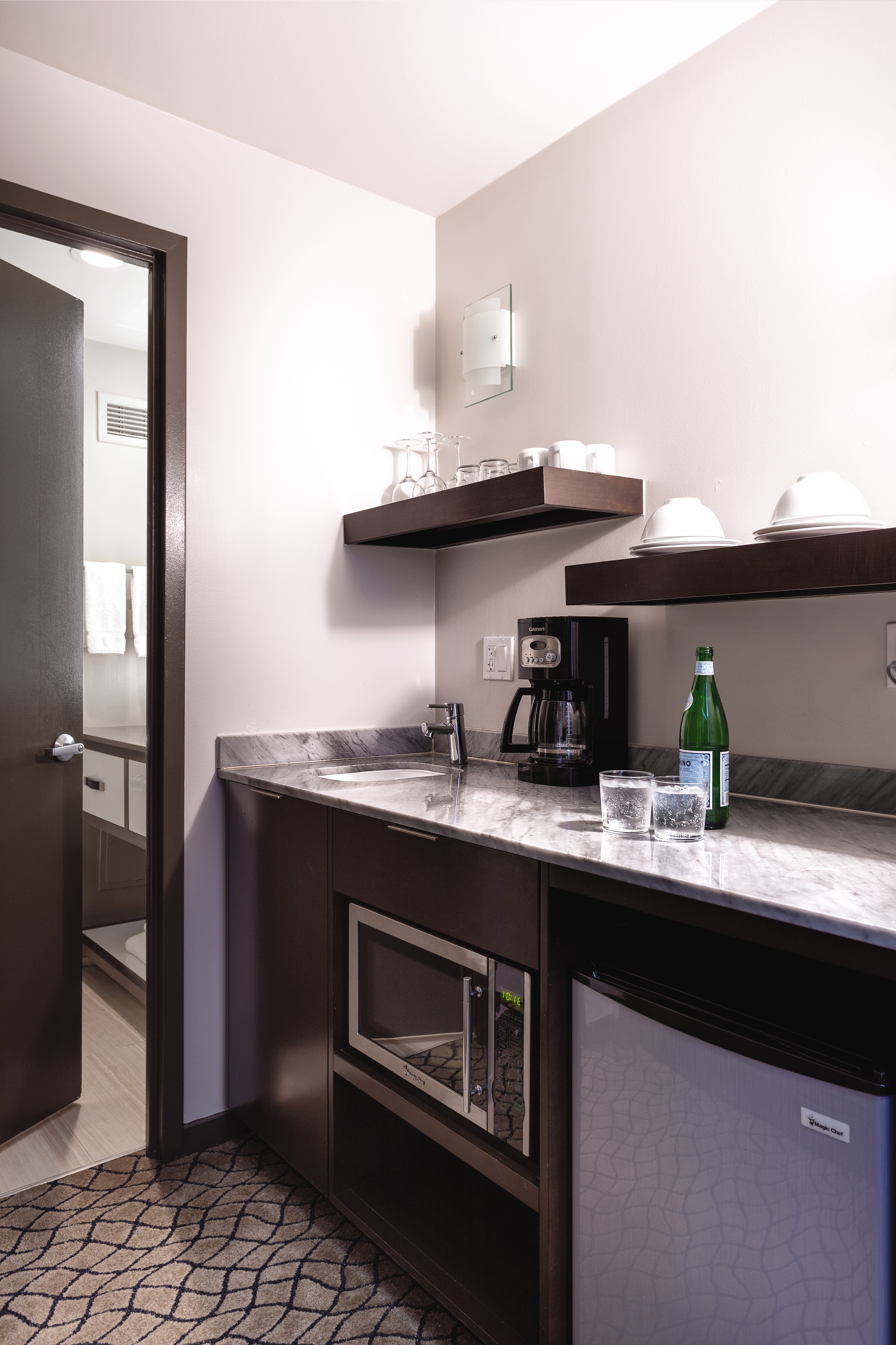 Studio King Size Bed