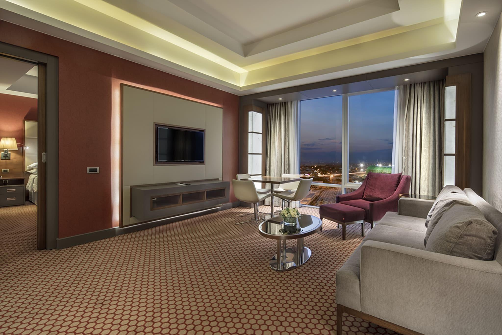 Suite Executive City View