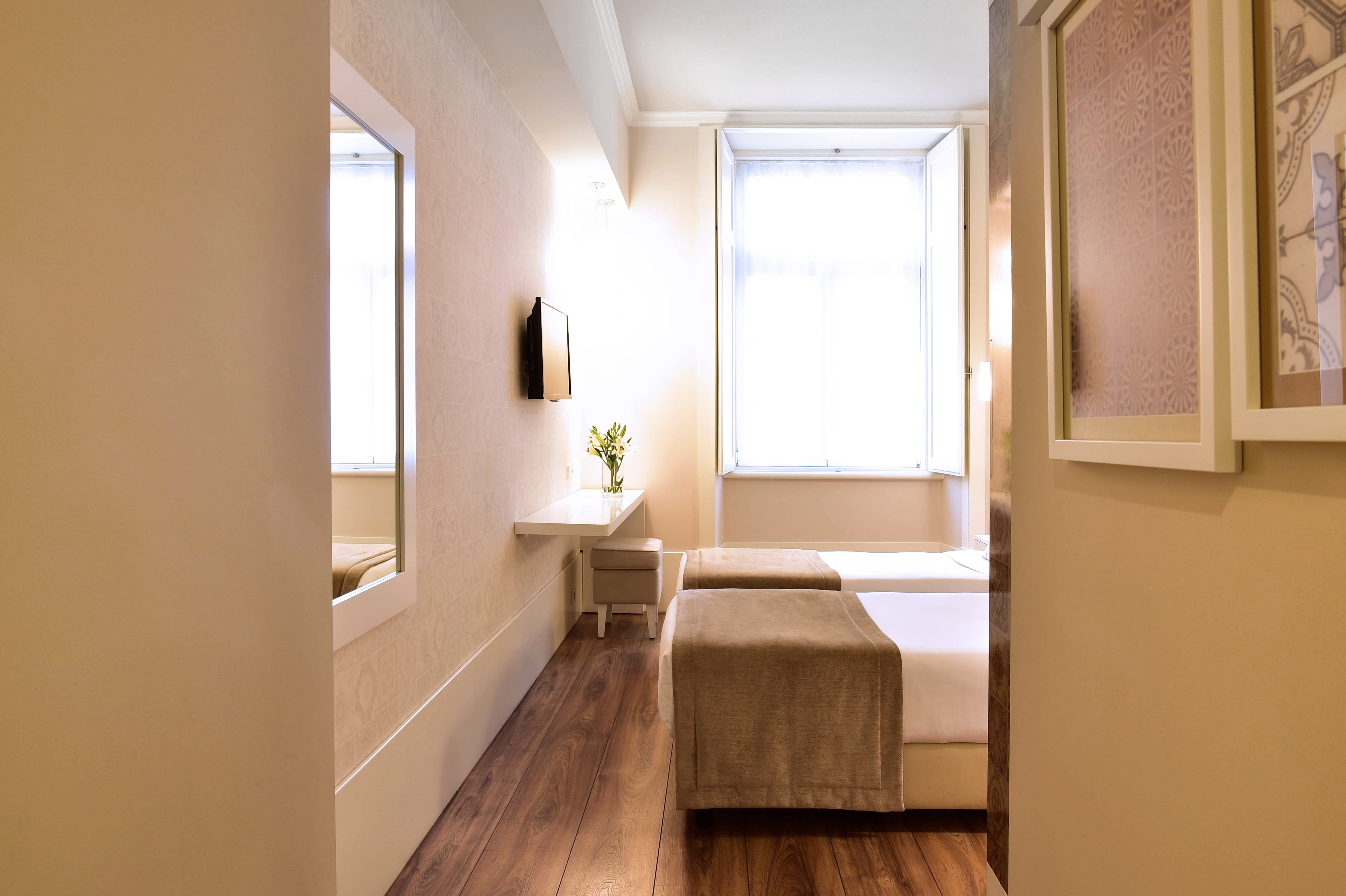 Double or Twin Connecting Room