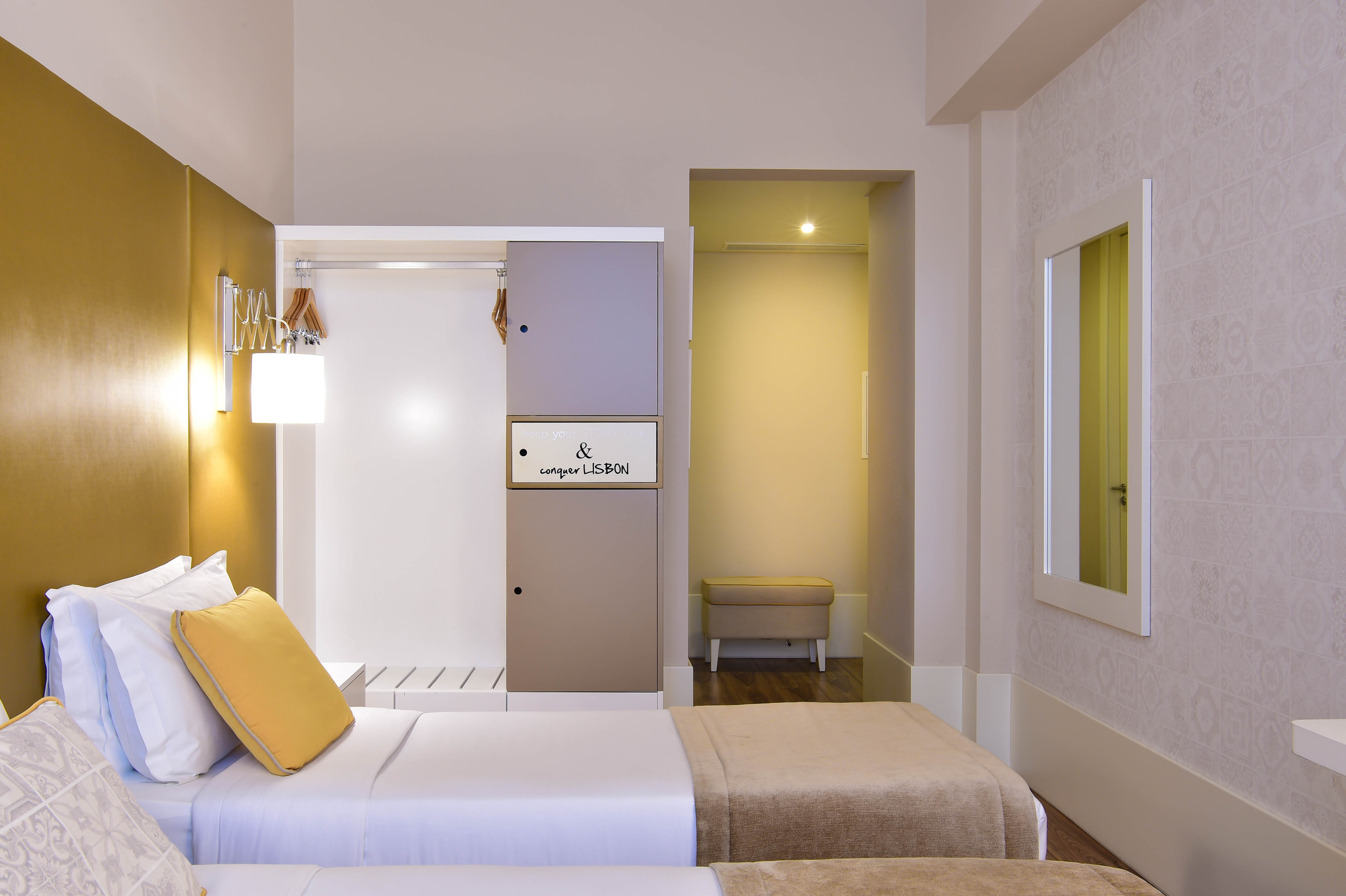 Double or Twin Connecting Room