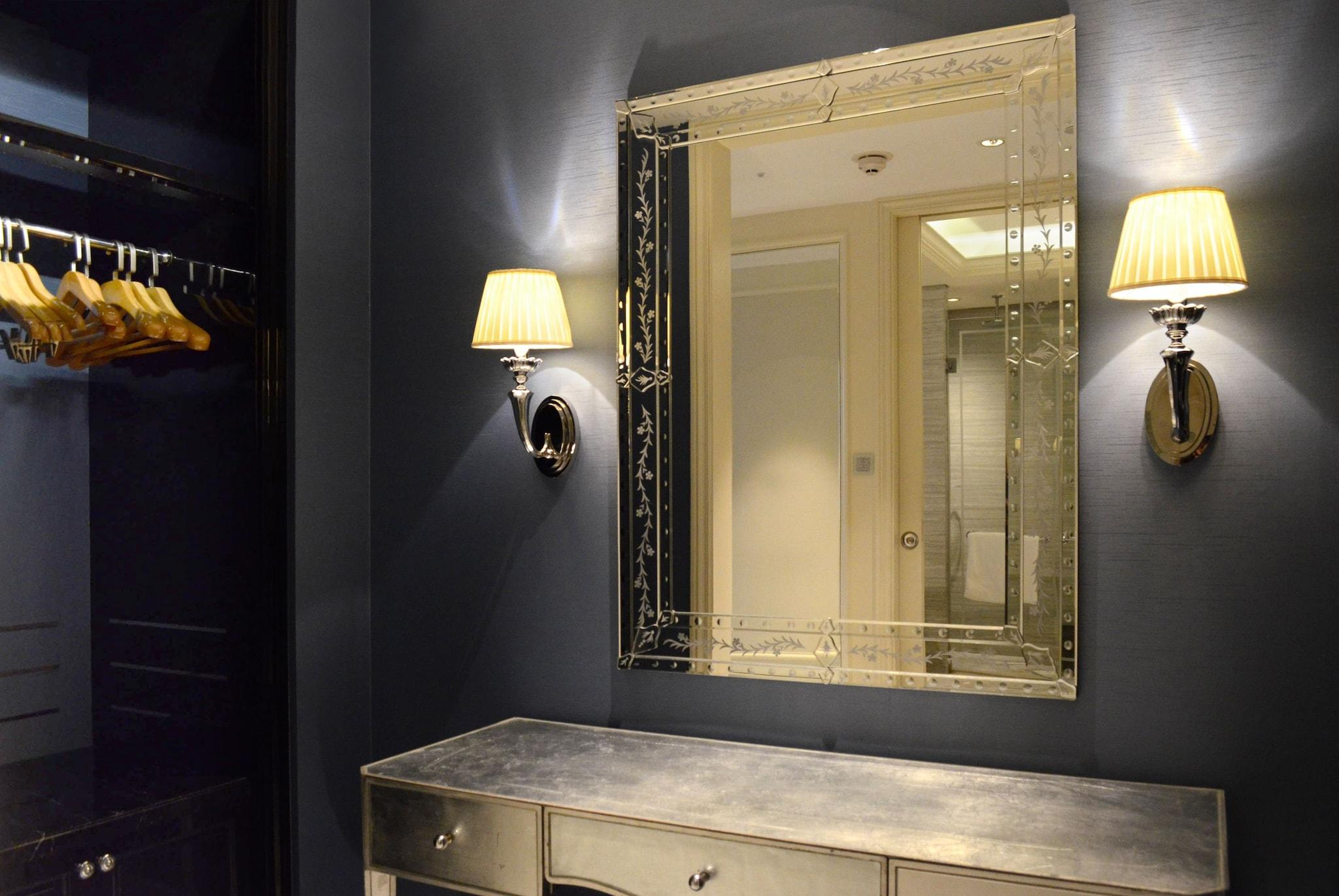 Double Premier River View