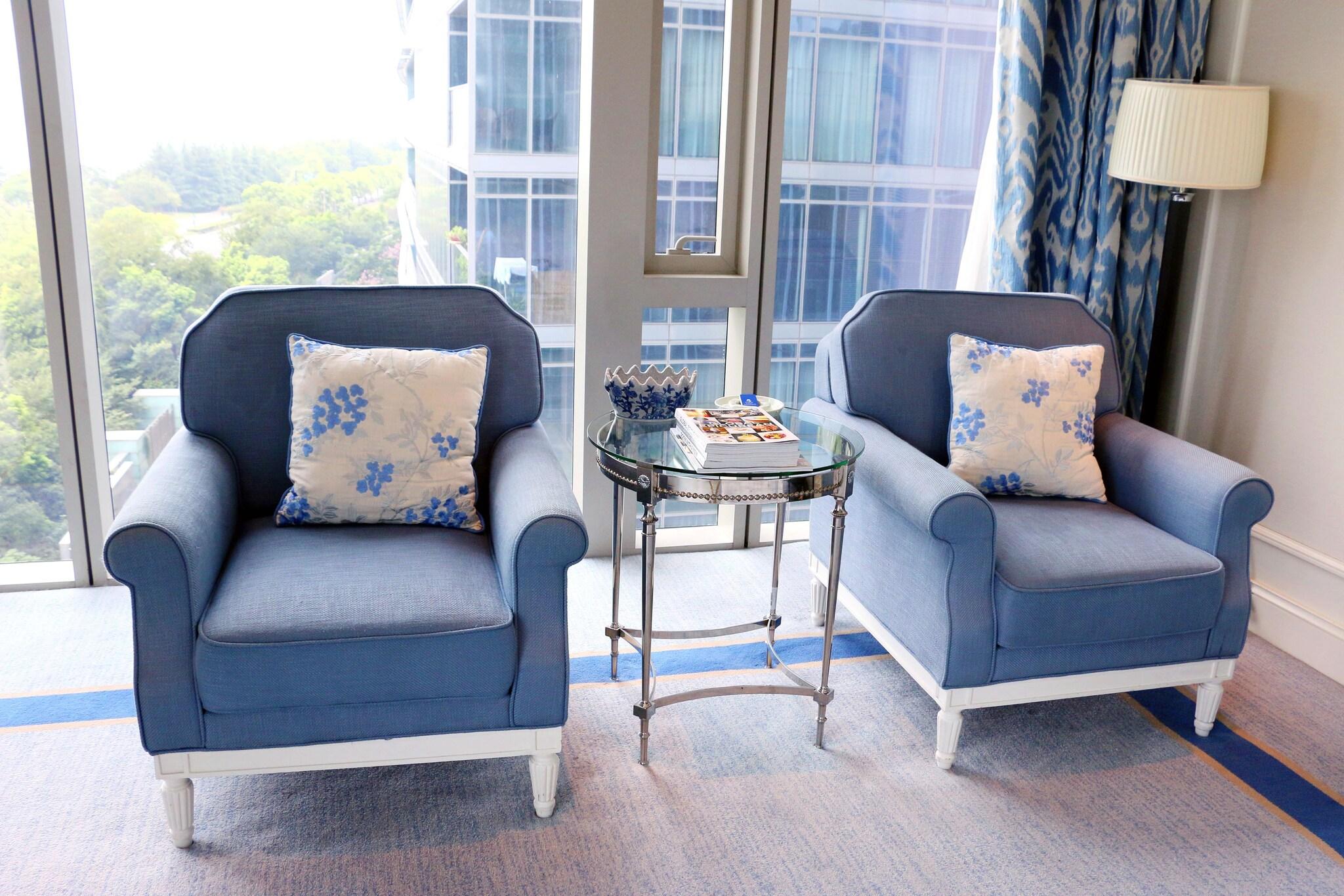 Double Premier River View